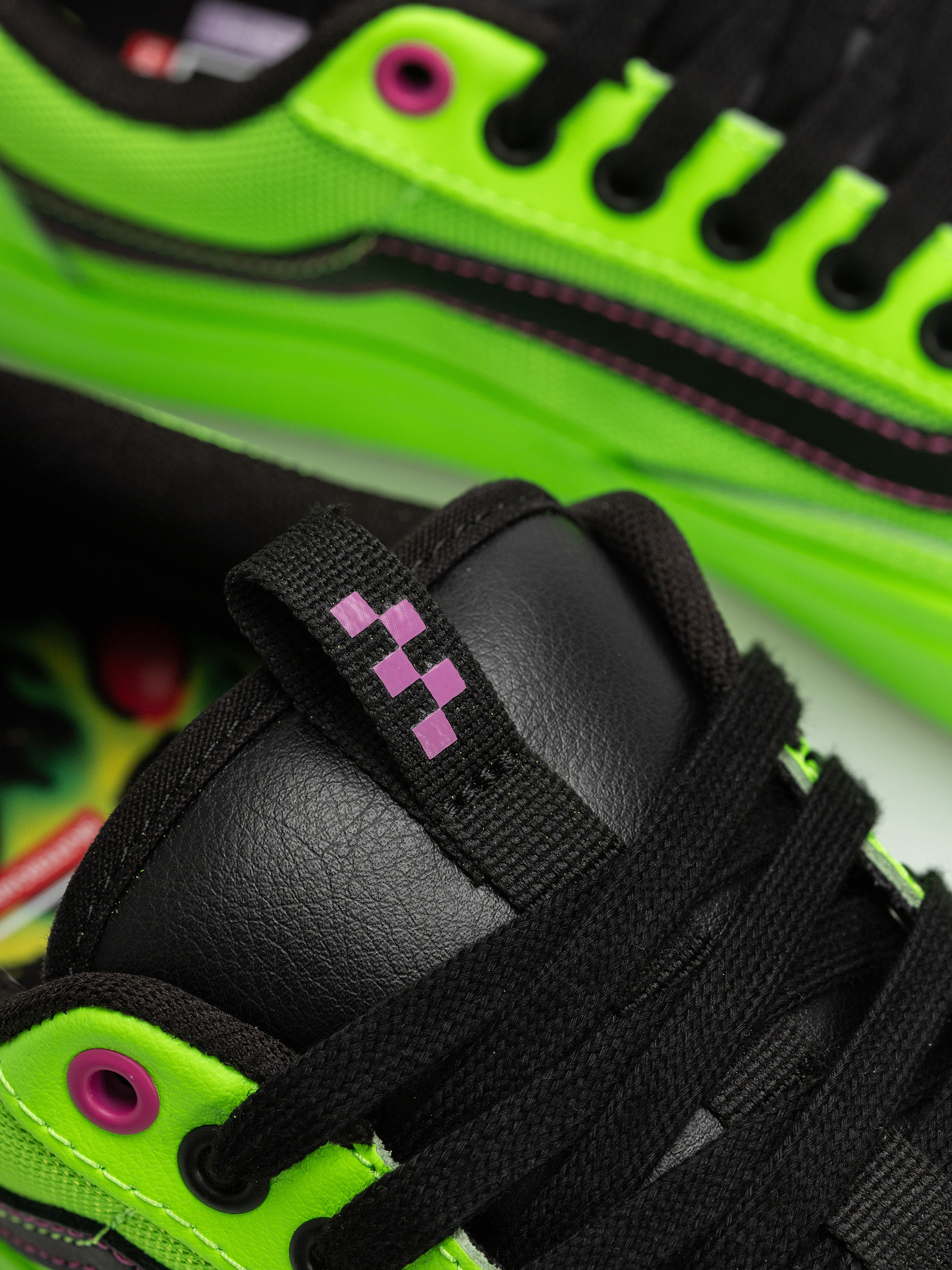 Pantofi Vans Skate Old Skool 36 + (black/green gec)