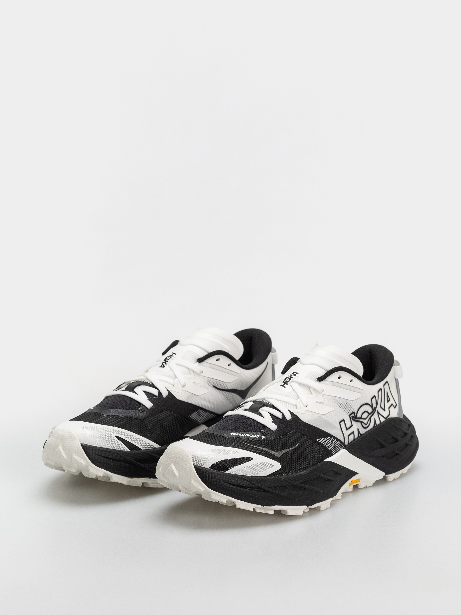 Pantofi Hoka Speedgoat 7 (black/white)
