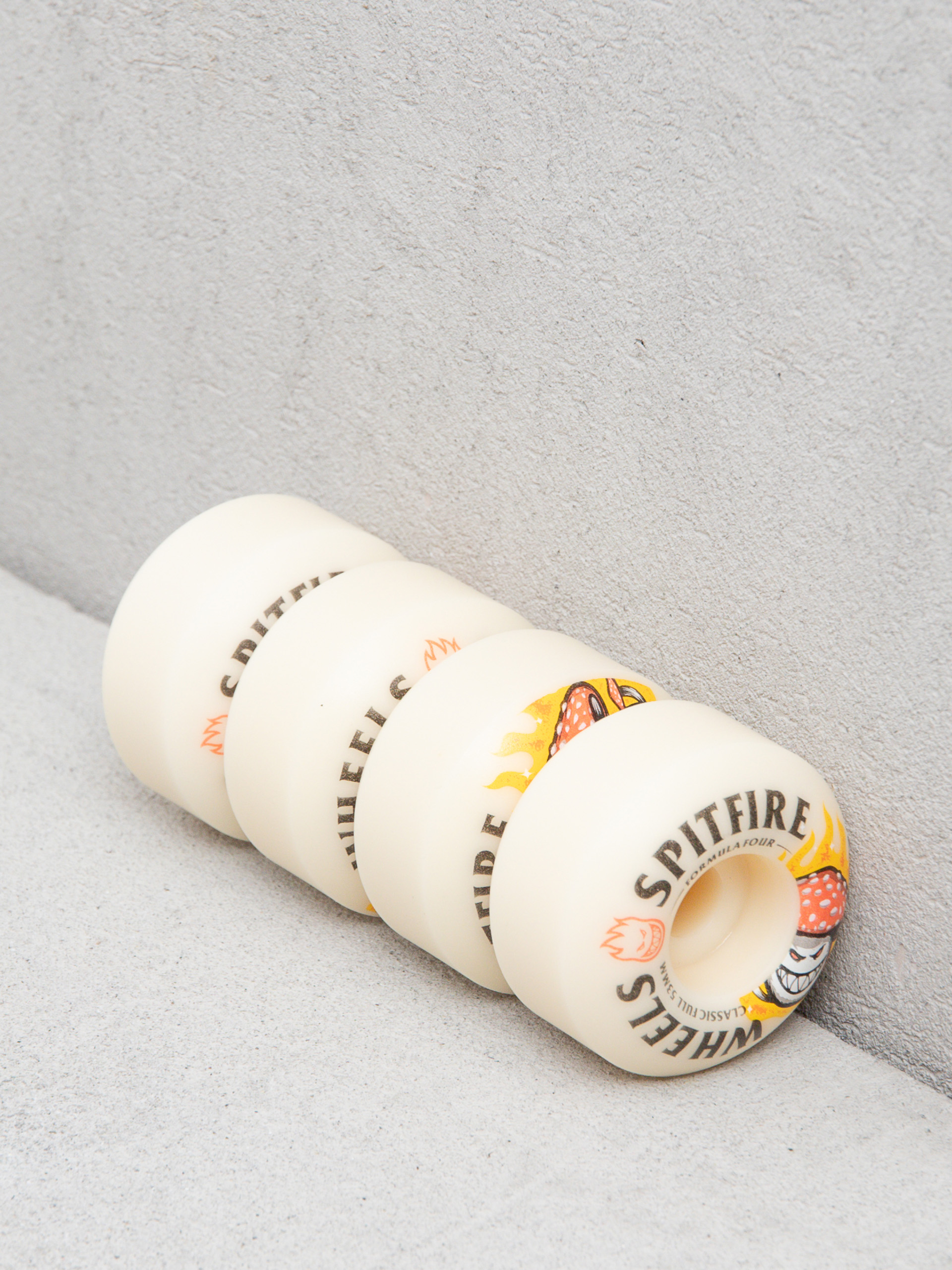 Role Spitfire F4 99D Shroom Bighead Classic Full (natural)