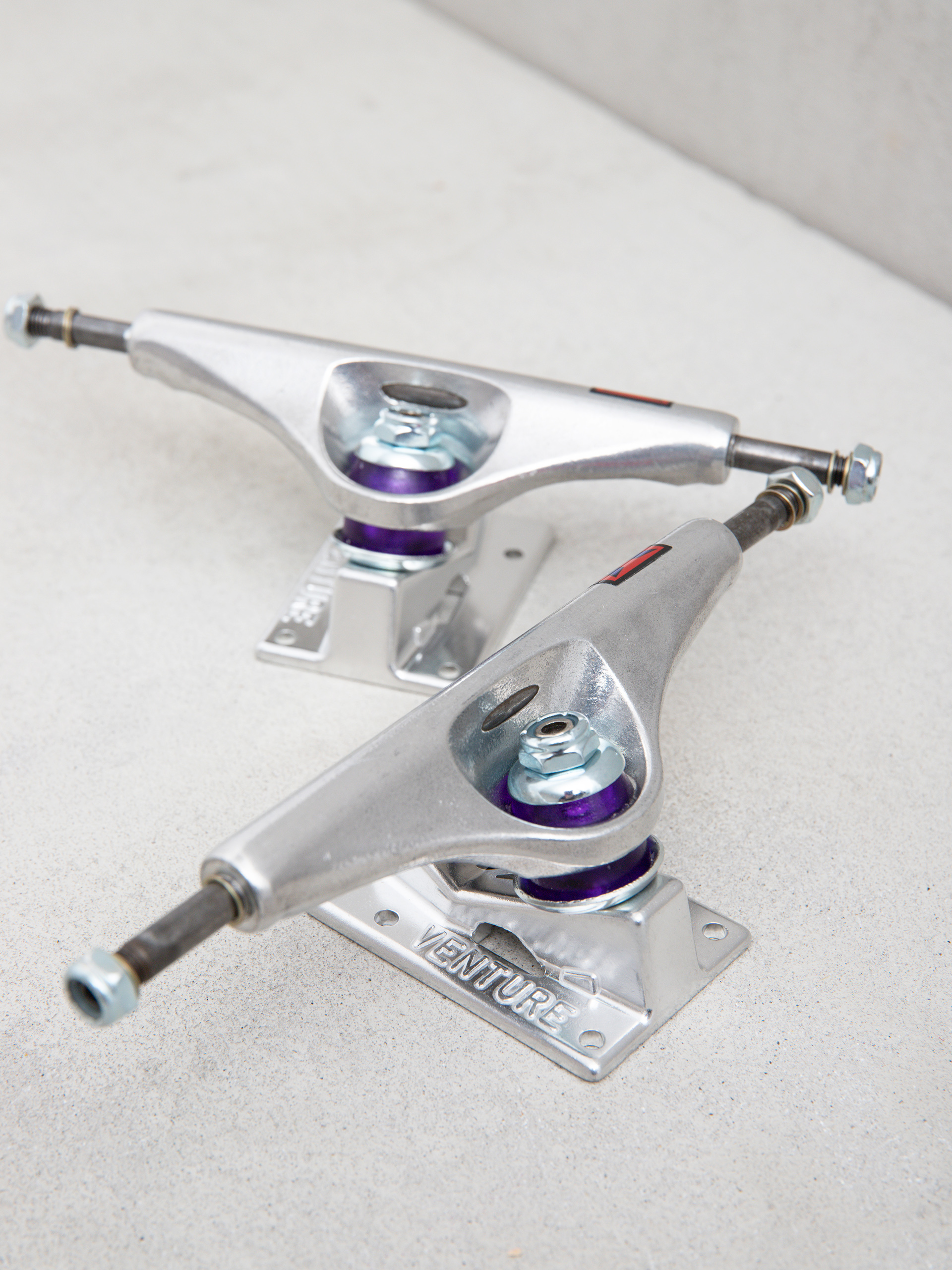 Axe Venture V Hollow Polished (silver)