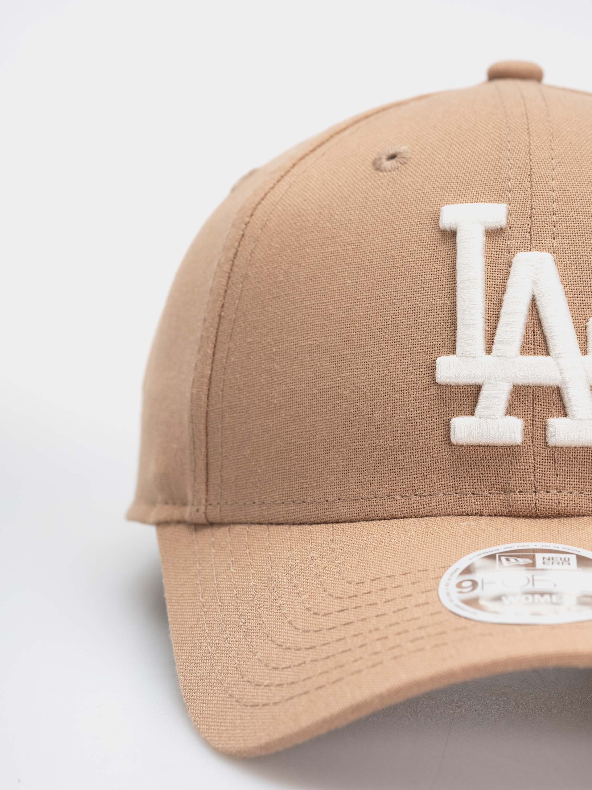 Șapcă New Era Linen 9Forty Los Angeles Dodgers Wmn (camel)