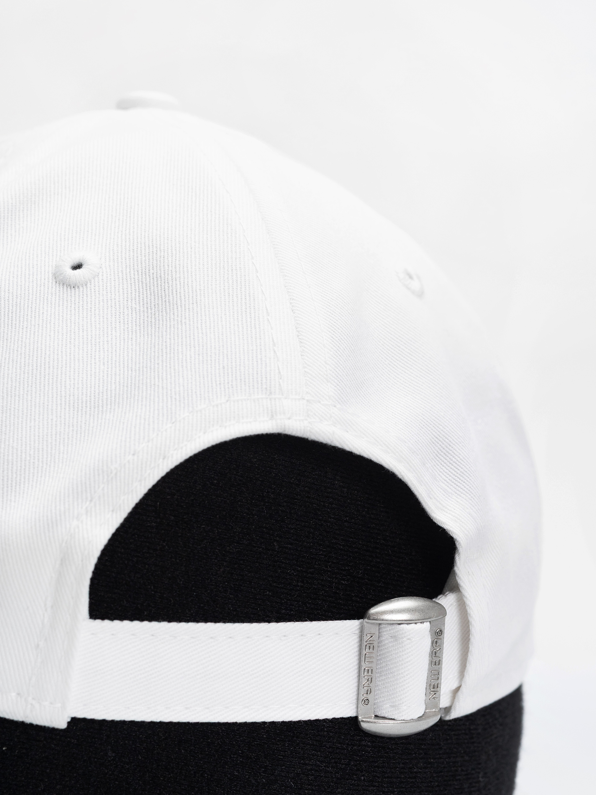 Șapcă New Era League Essential 9Forty New York Yankees Wmn (white)