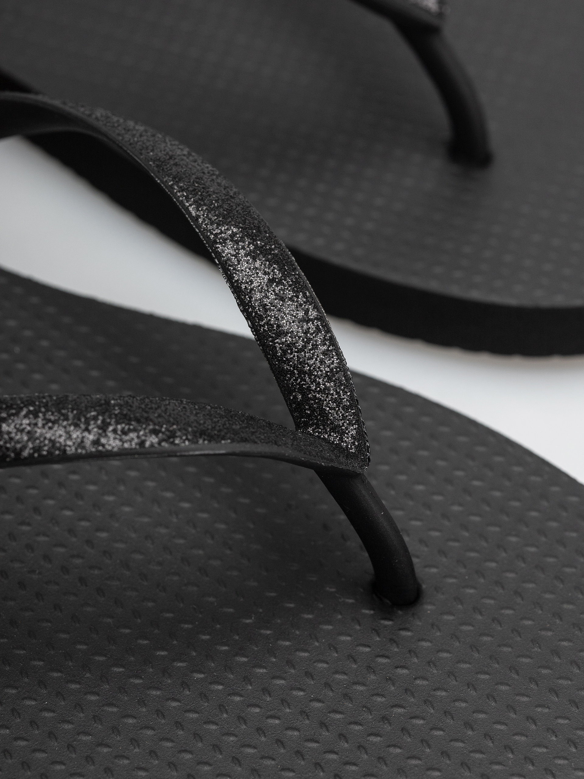 papuci de plajă Reef Seaside Wmn (black glitter)