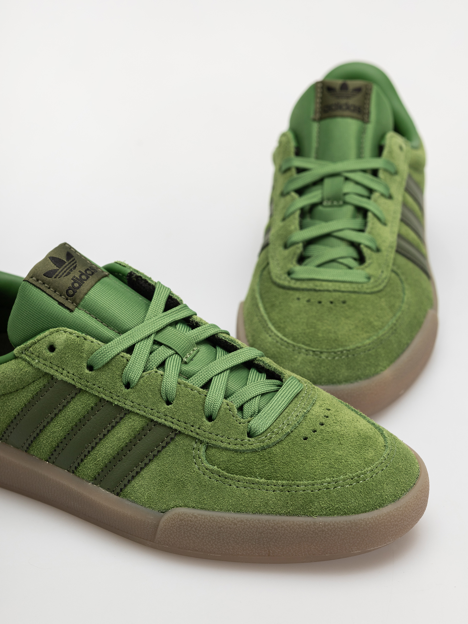 Pantofi adidas Glenburn (cregrn/wilpin/gum5)