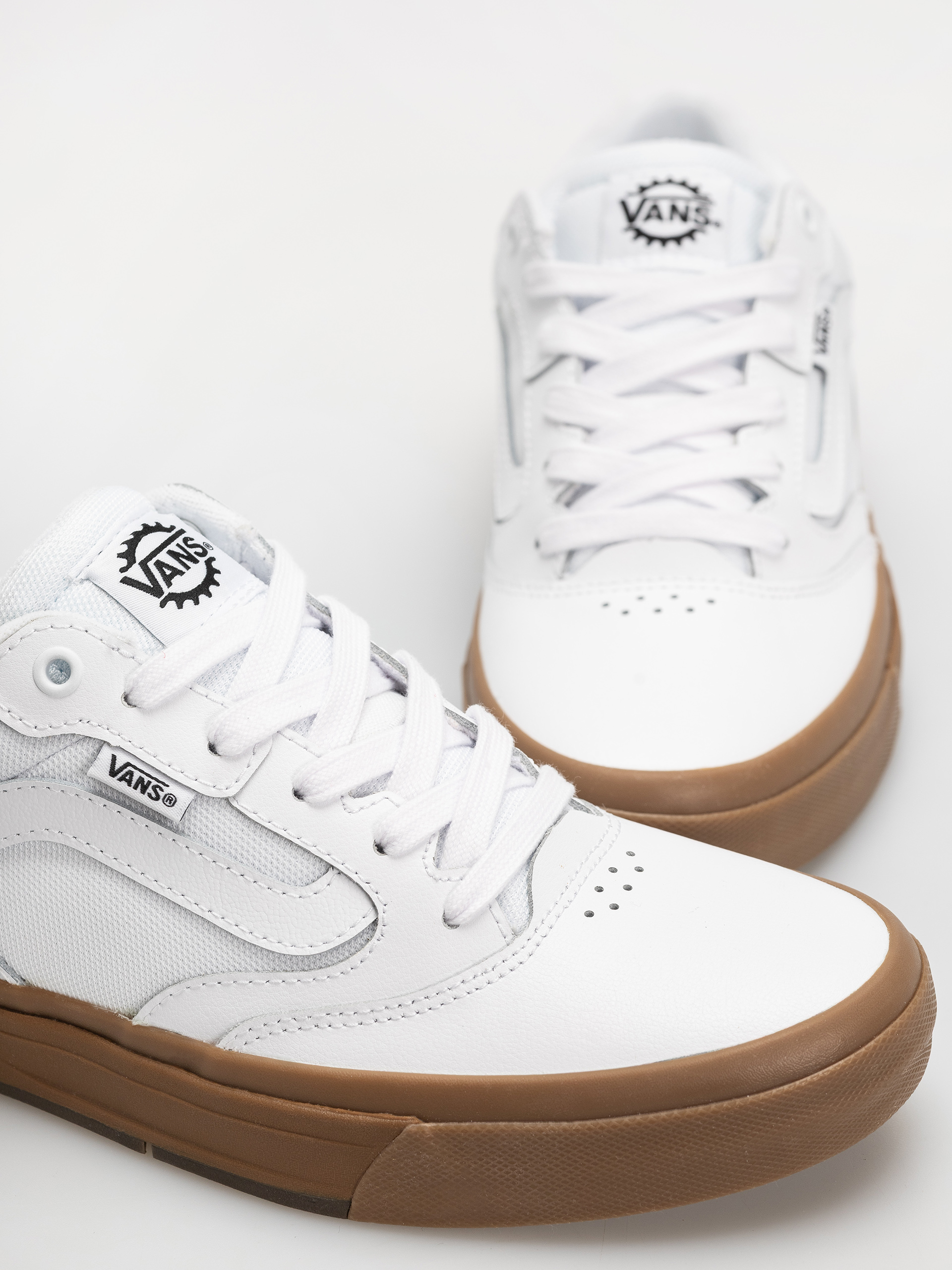 Pantofi Vans Bmx Proof Wafflecup (white/gum)