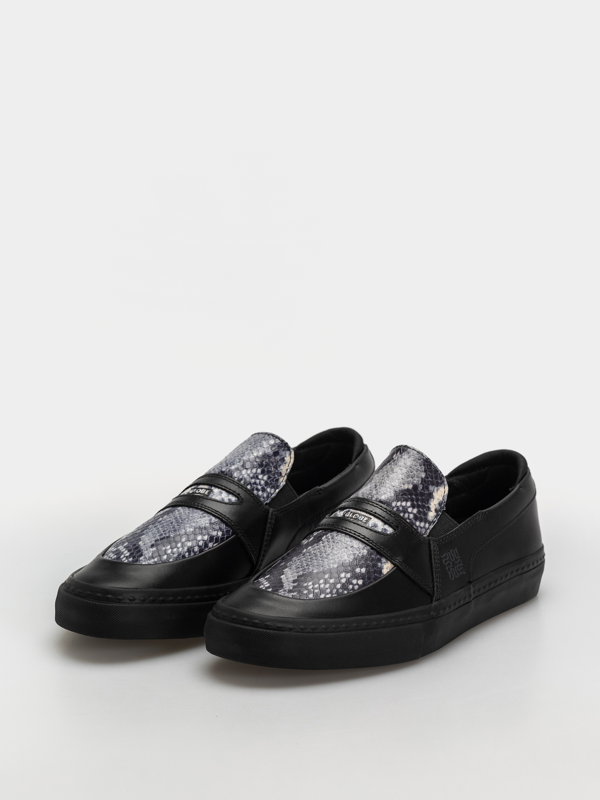 Pantofi Globe Liaizon (wasted talent black/snake)