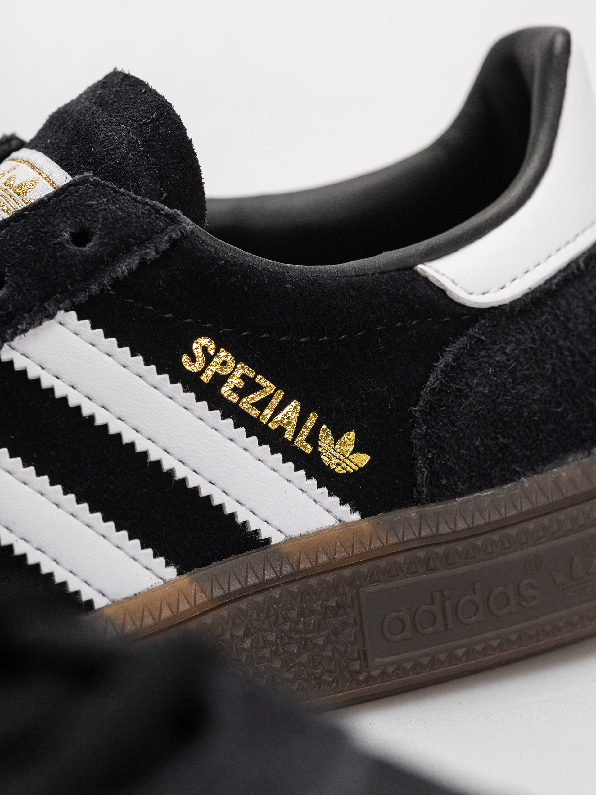 Pantofi adidas Handball Spezial (core black/cloud white/gum)