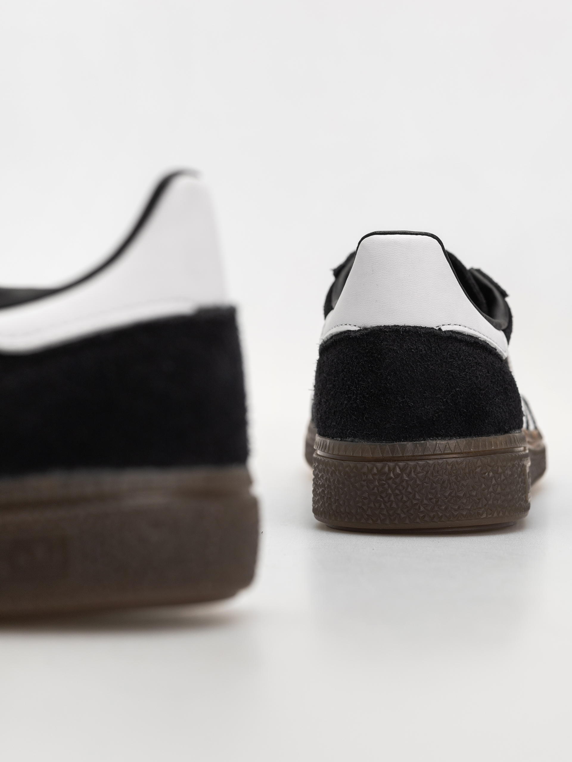 Pantofi adidas Handball Spezial (core black/cloud white/gum)
