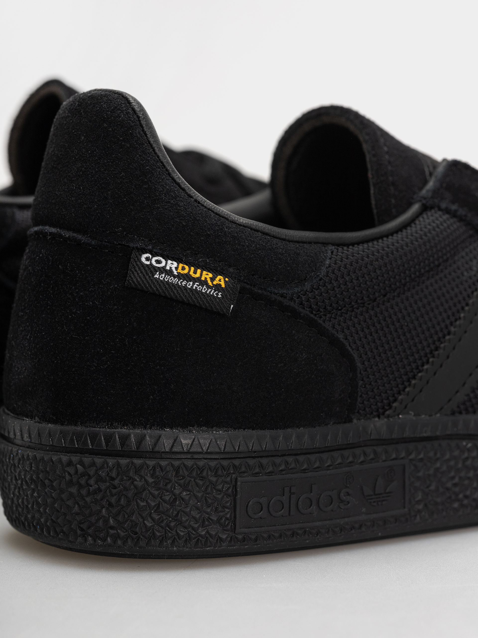 Pantofi adidas Handball Spezial (core black/core black/carbon)