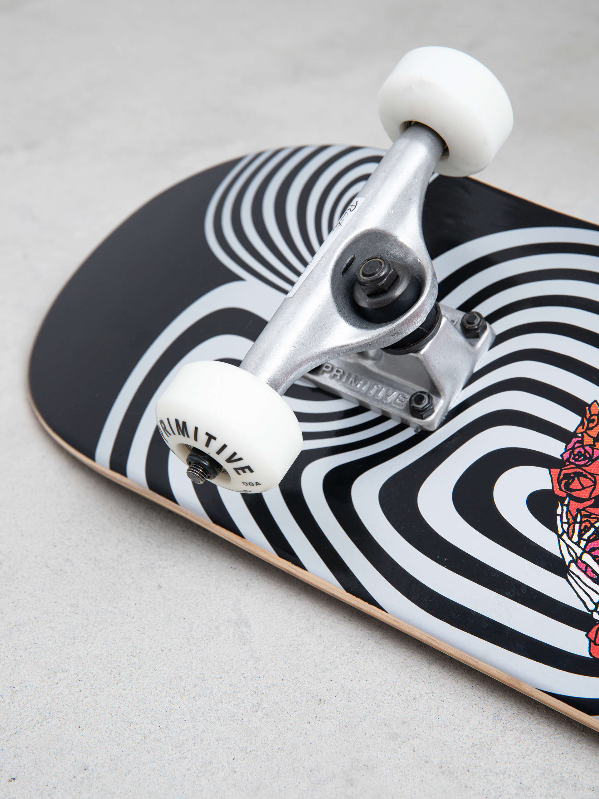 Skateboard Primitive Rodriguez Gfl (black)