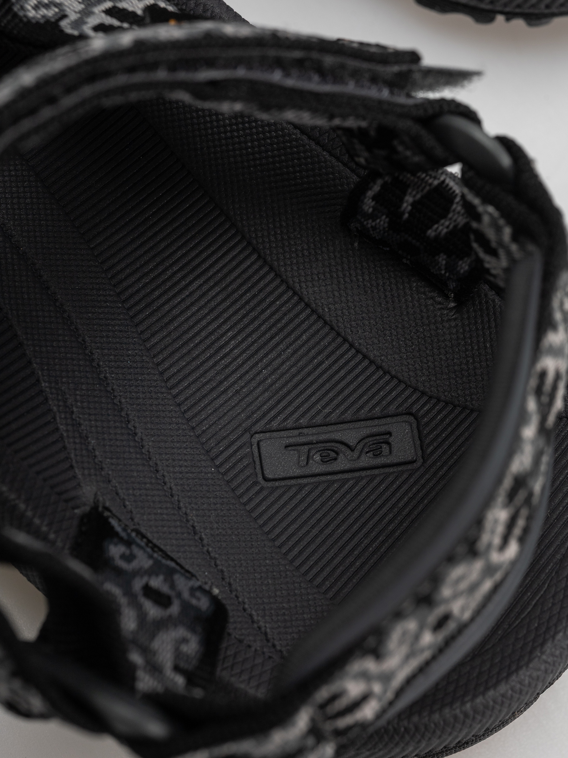Sandale Teva Winsted Wmn (archive floral black/grey)