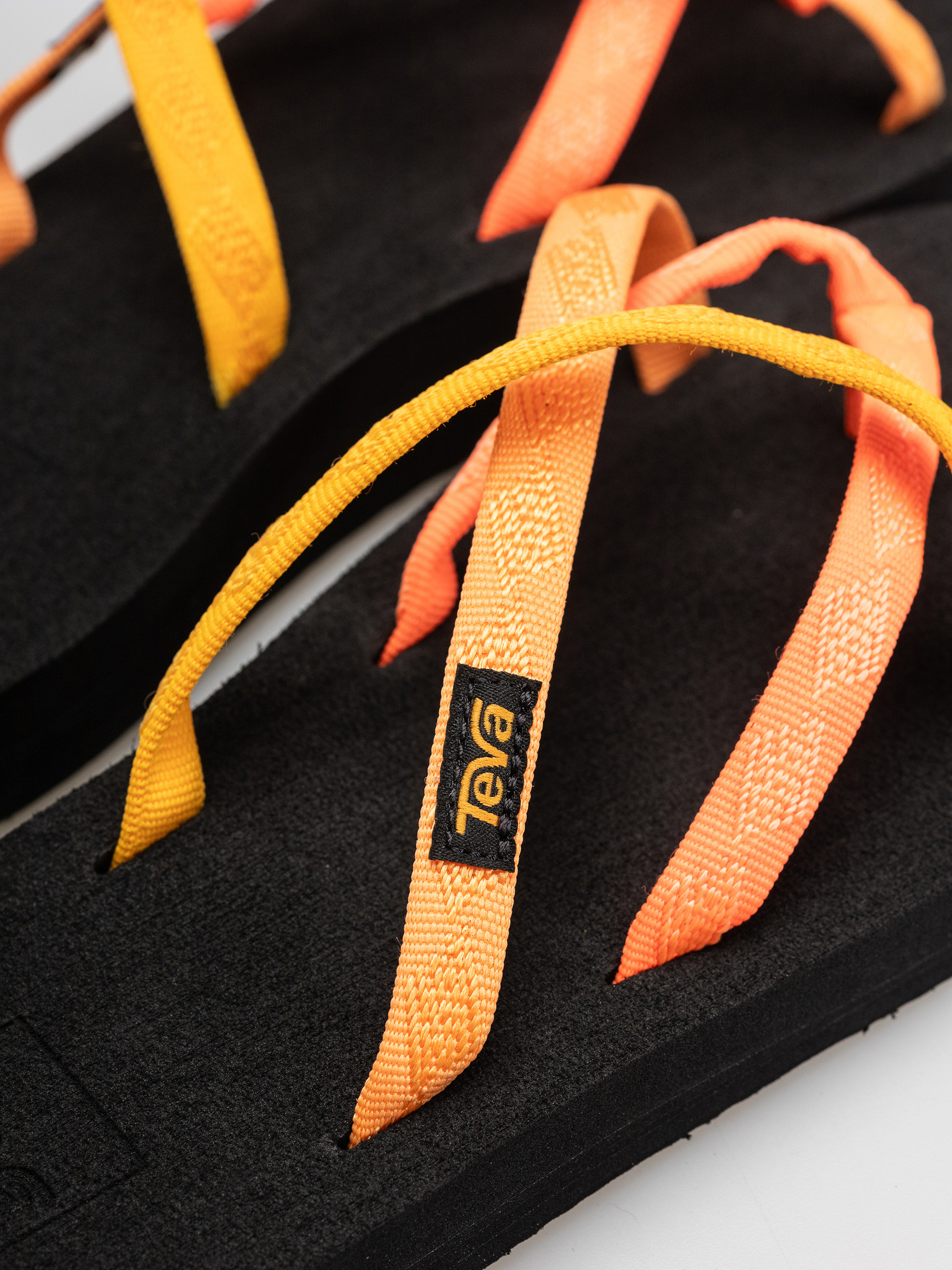 Sandale Teva Olowahu Wmn (neon coral multi)