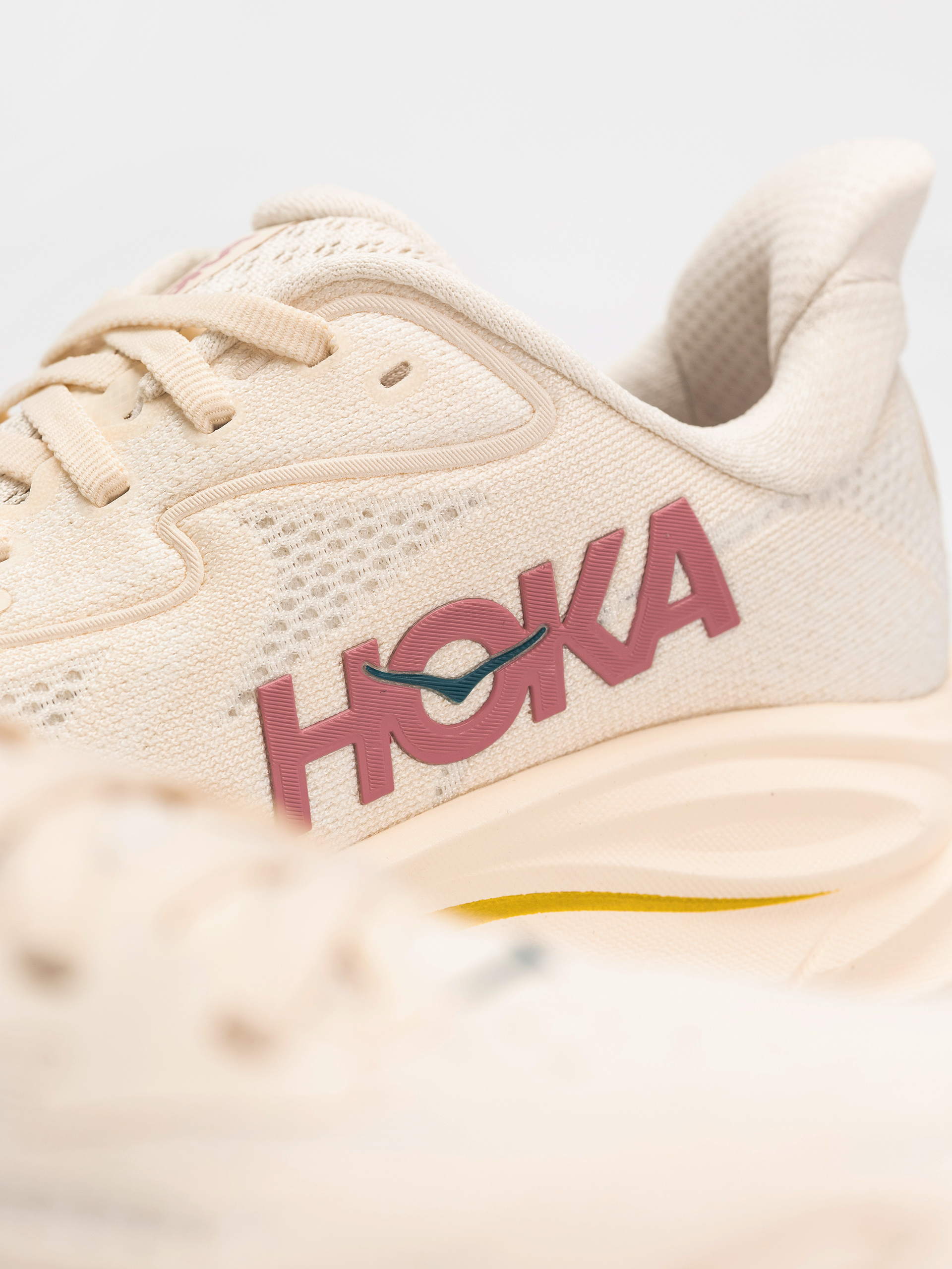 Pantofi Hoka Clifton 10 Wmn (birch/alabaster)