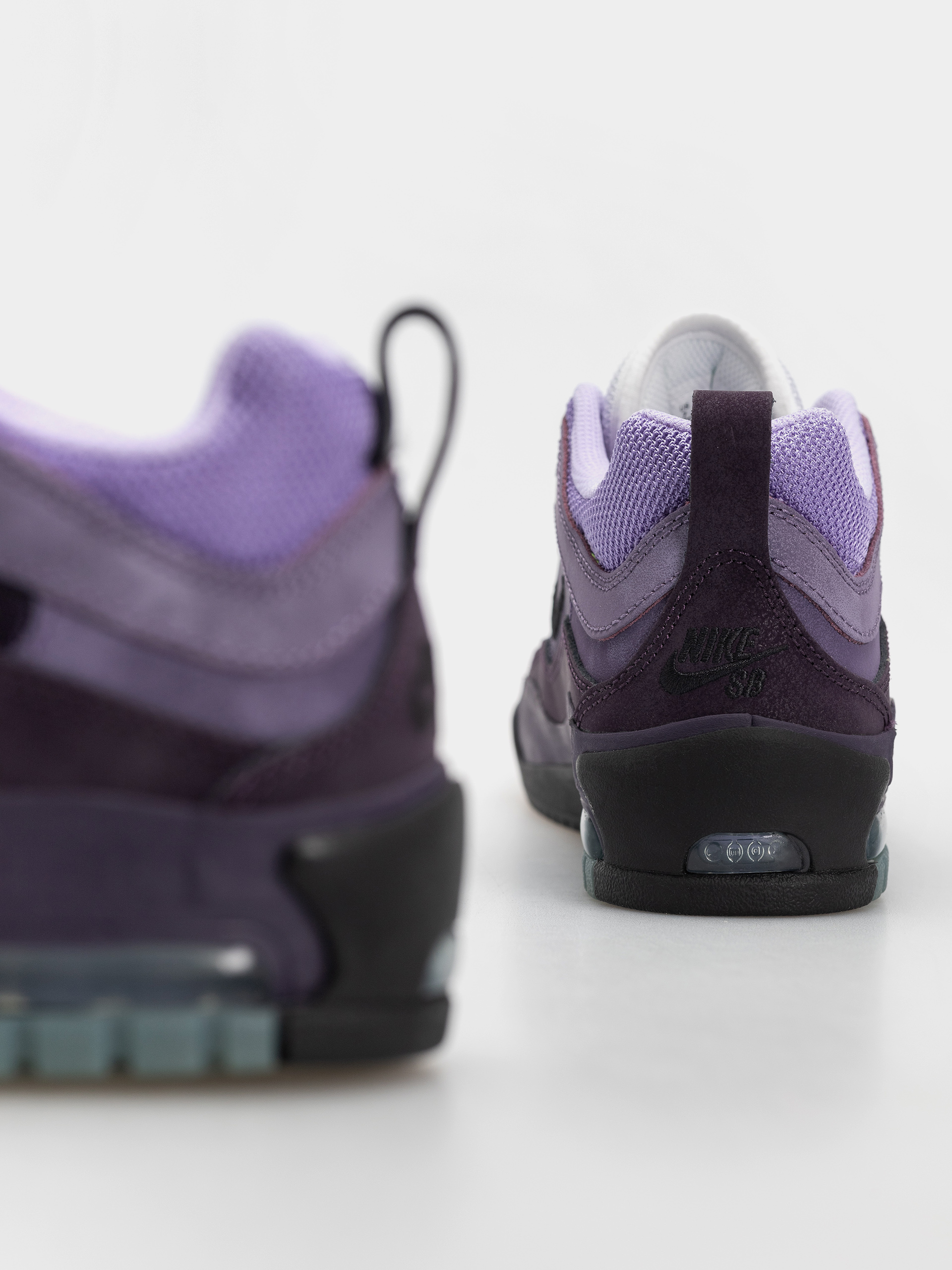Pantofi Nike SB Air Max Ishod (grand purple/black/noble purple)