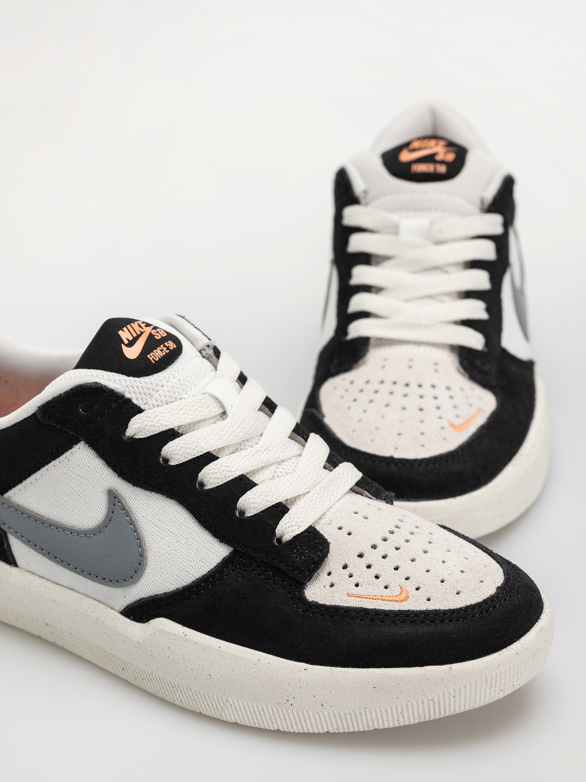 Pantofi Nike SB Force 58 (black/cool grey/summit white/sail)