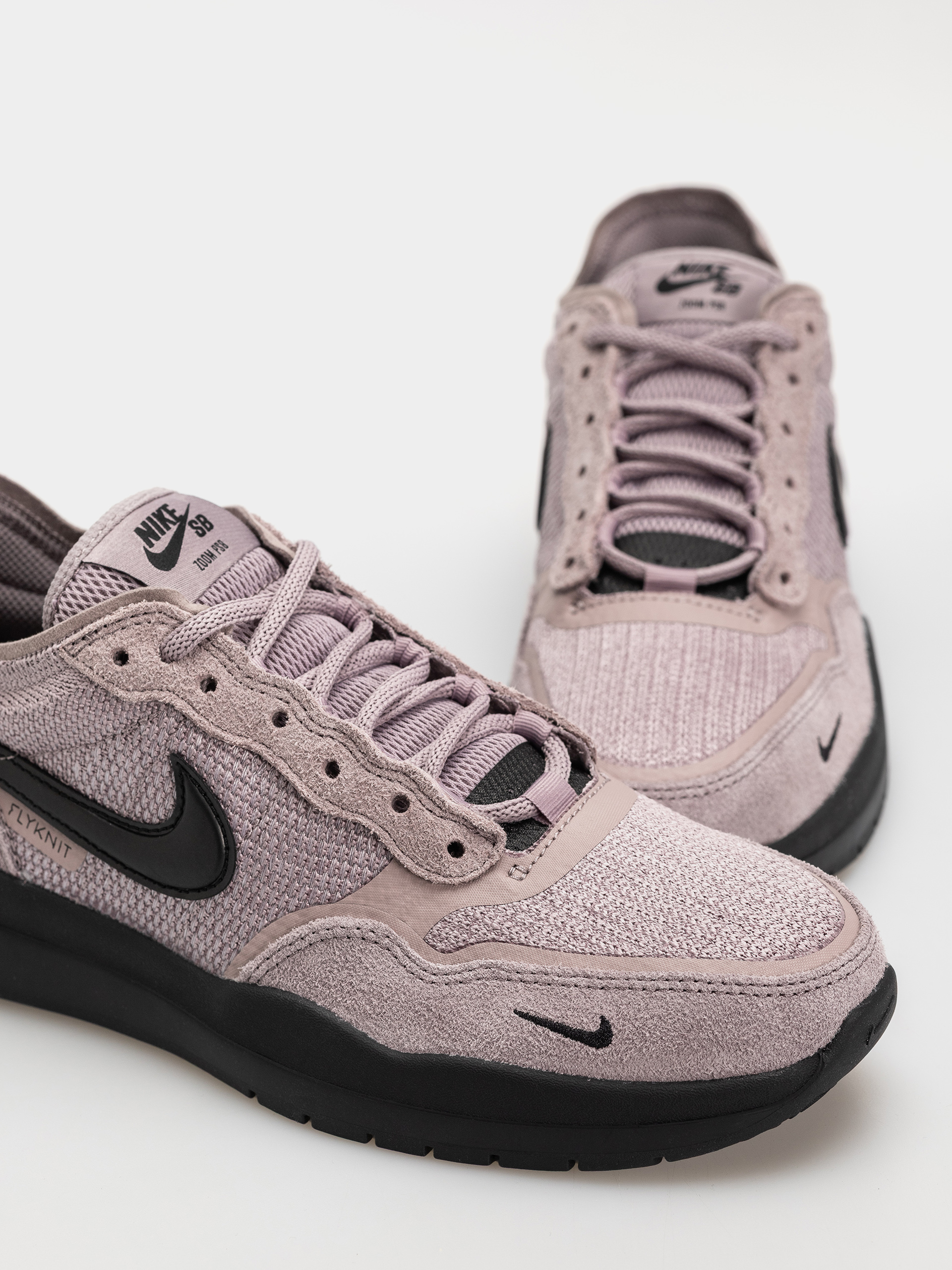 Pantofi Nike SB Ps8 (lt violet ore/black/purple smoke)