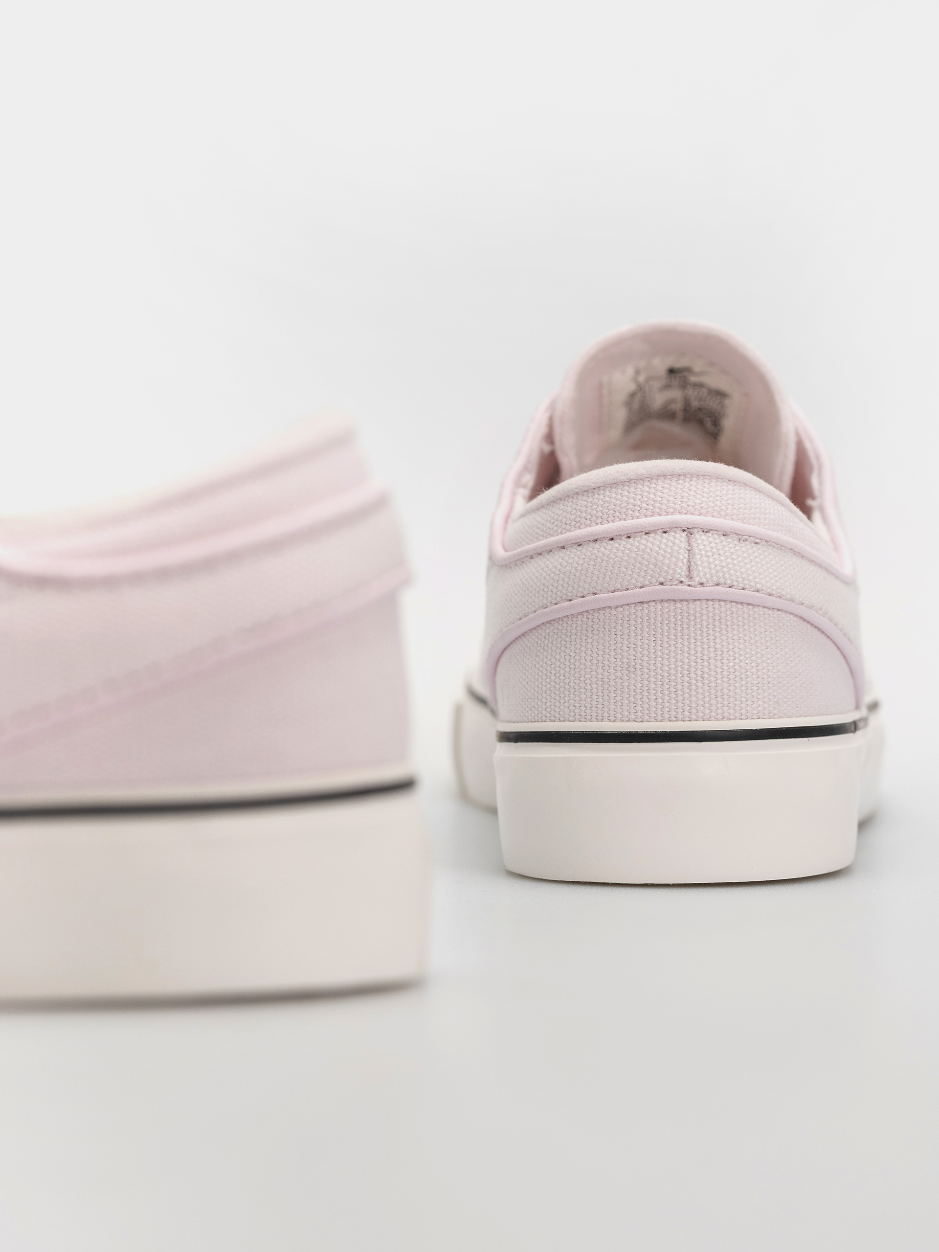 Pantofi Nike SB Zoom Janoski OG+ Canvas (pearl pink/pearl pink/sail)