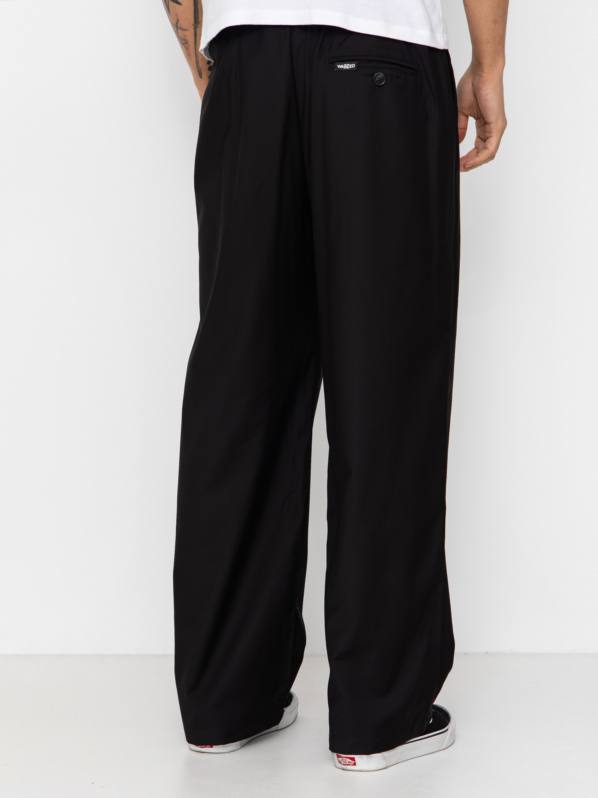 Pantaloni Wasted Paris Pleated (black)