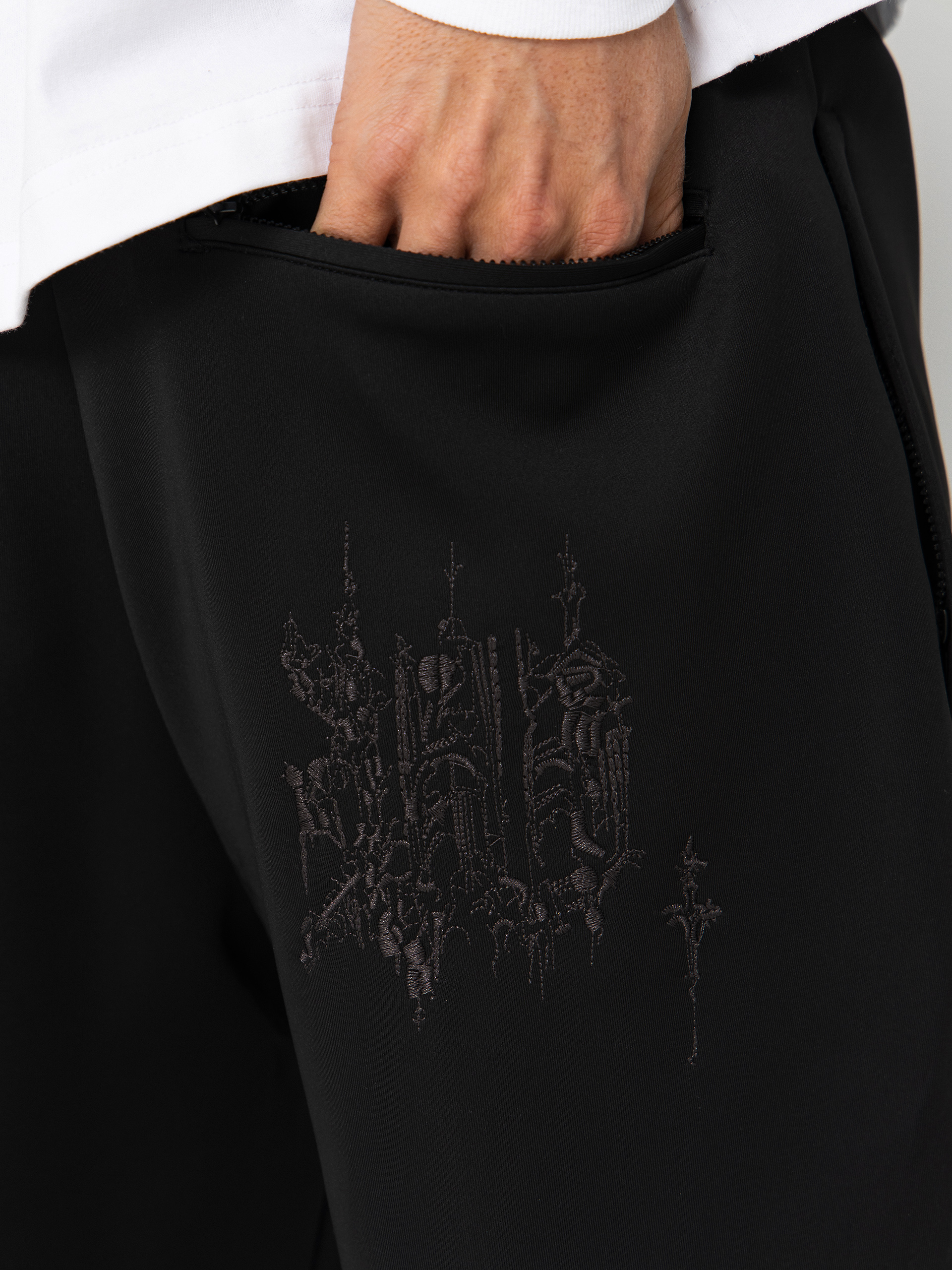 Pantaloni Wasted Paris Stronghold Track (black)