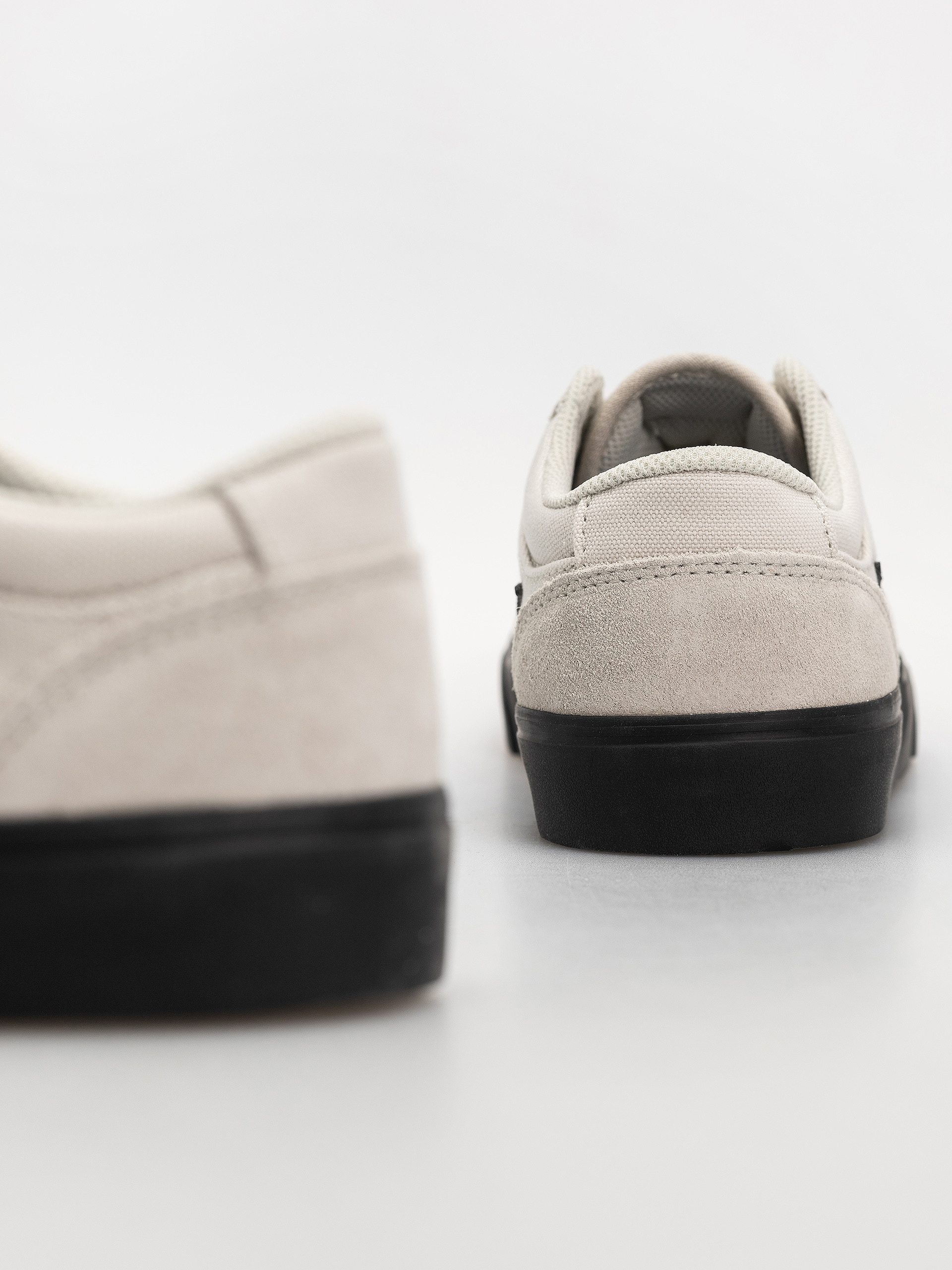 Pantofi Nike SB Chron 2 (light bone/black/light bone/black)