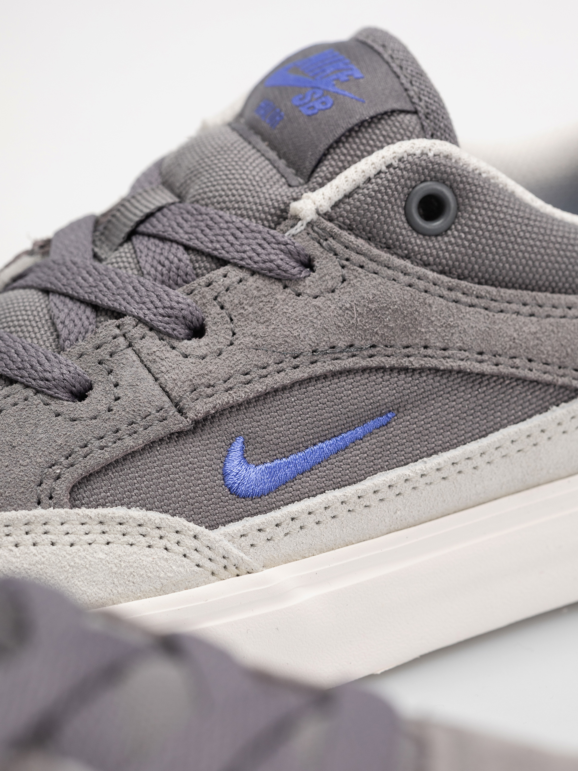 Pantofi Nike SB Malor (pencil point/sapphire/legend silver)