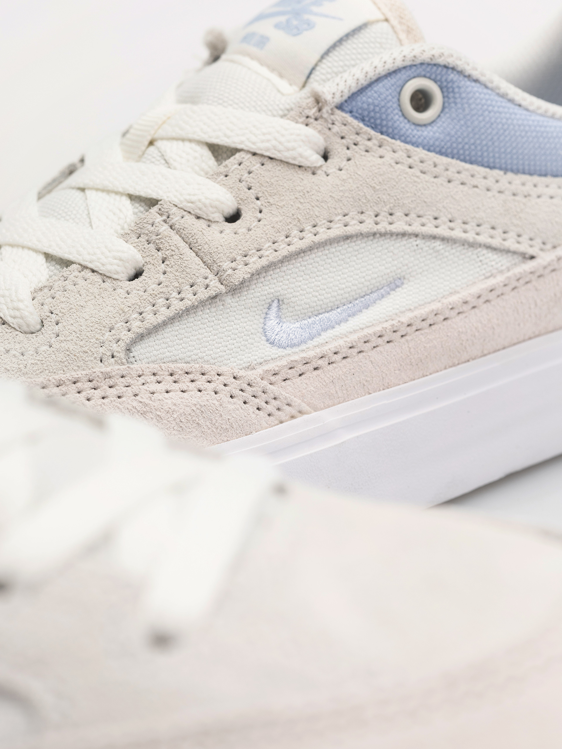 Pantofi Nike SB Malor (phantom/hydrogen blue/summit white/white)