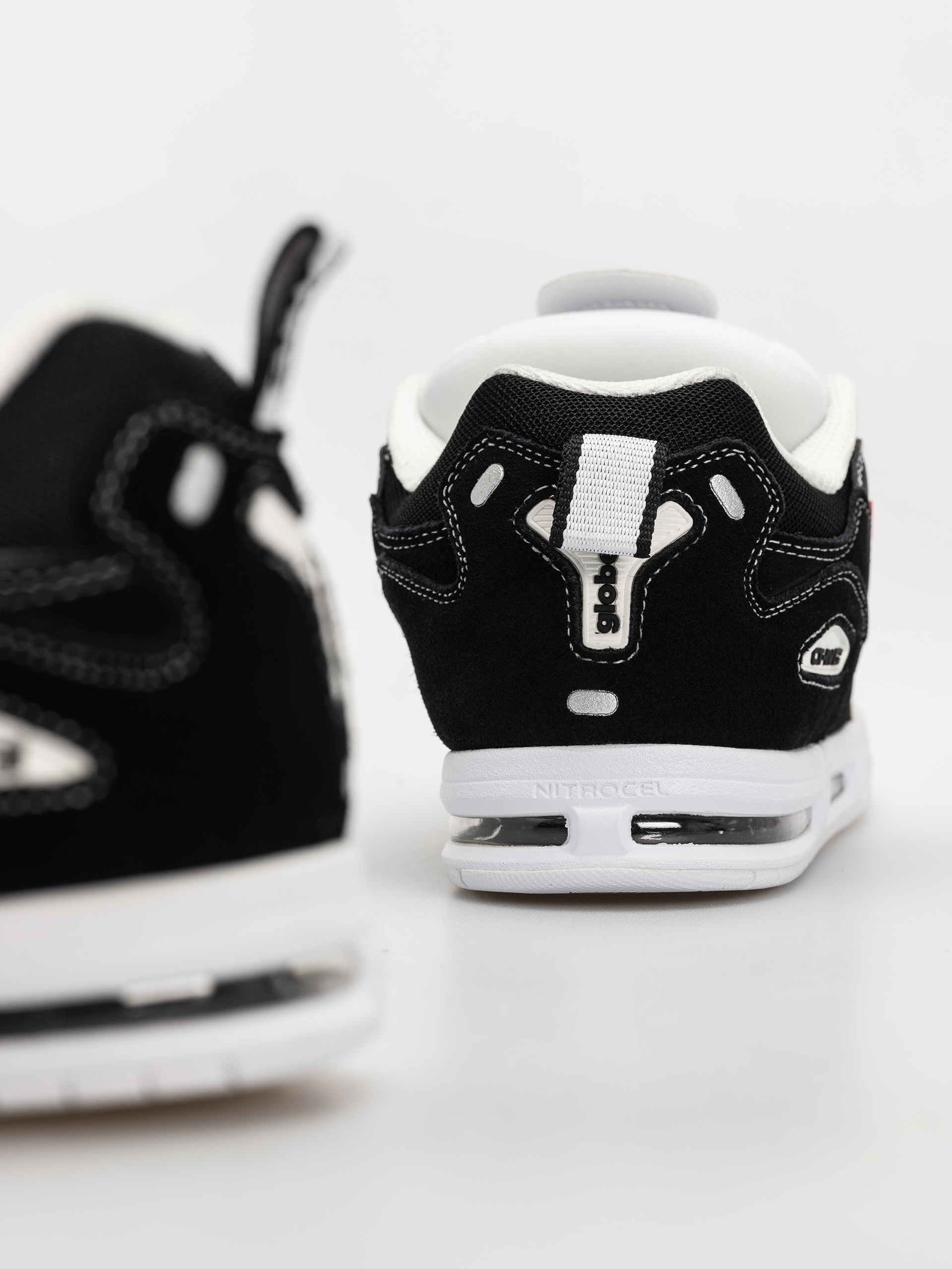 Pantofi Globe CT 4 (black/white)
