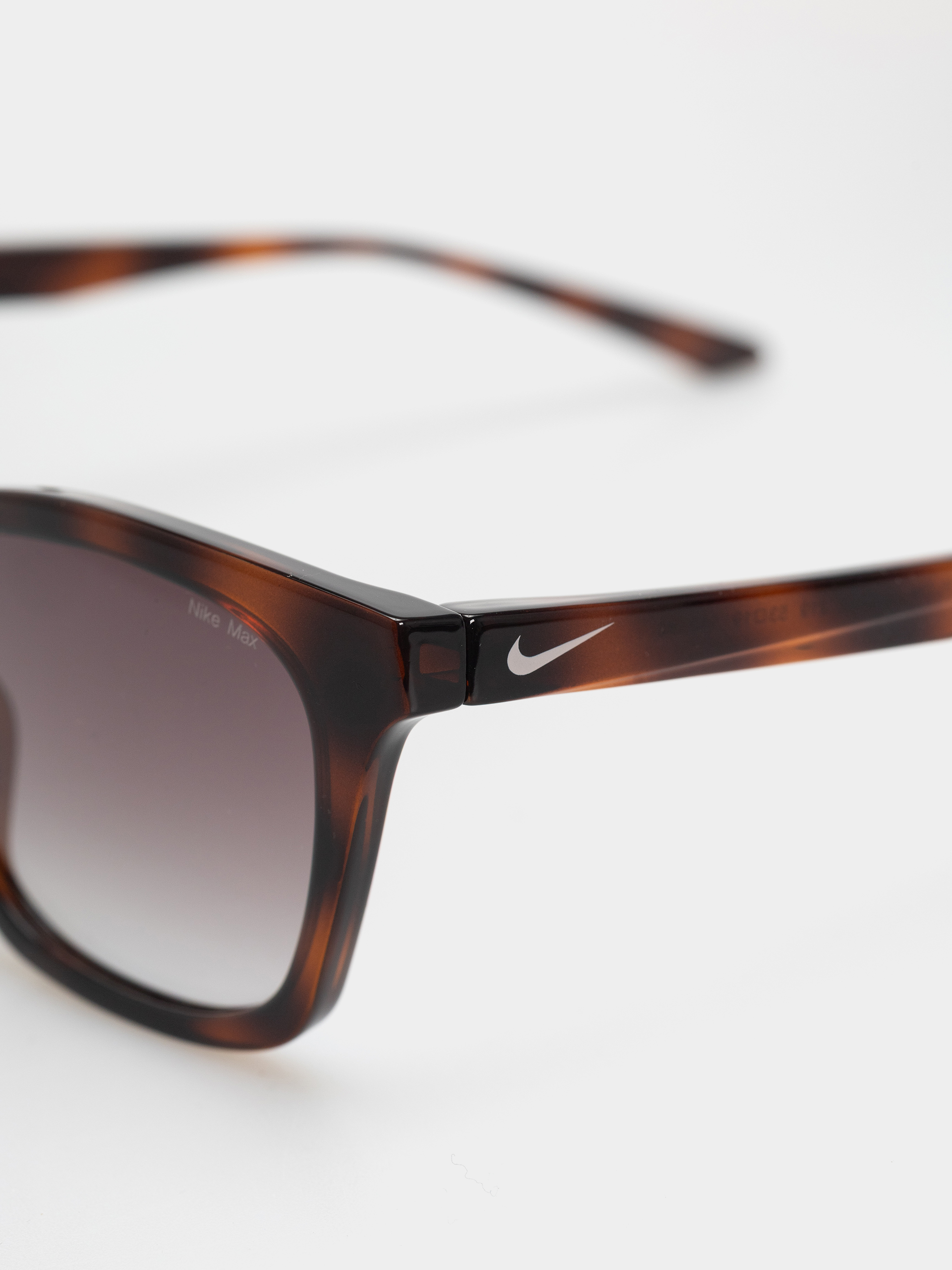 Ochelari de soare Nike Vital Flow (tortoise/brown gradient)