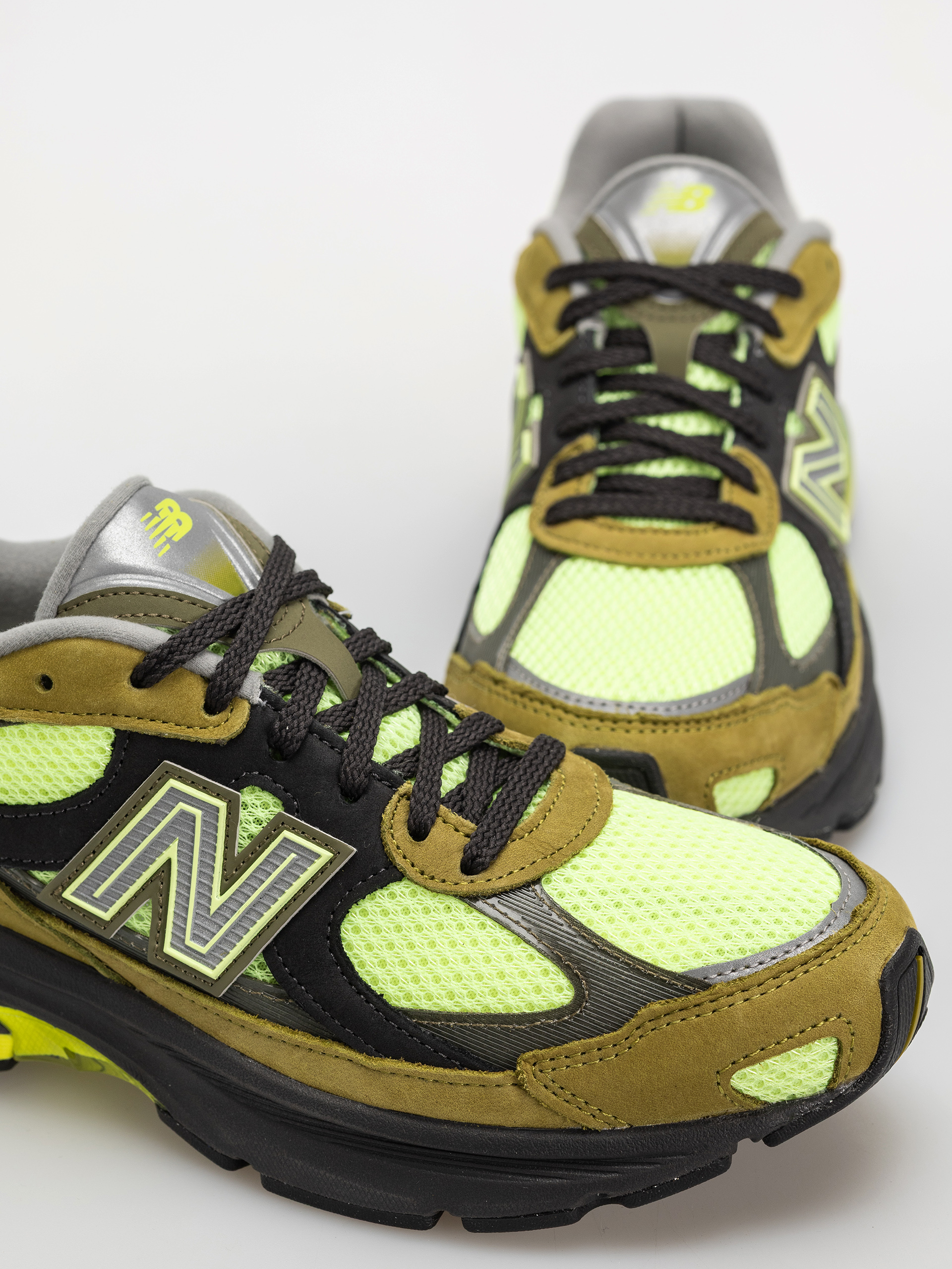 Pantofi New Balance 2010 (sea moss/afterglow/alkaline green)