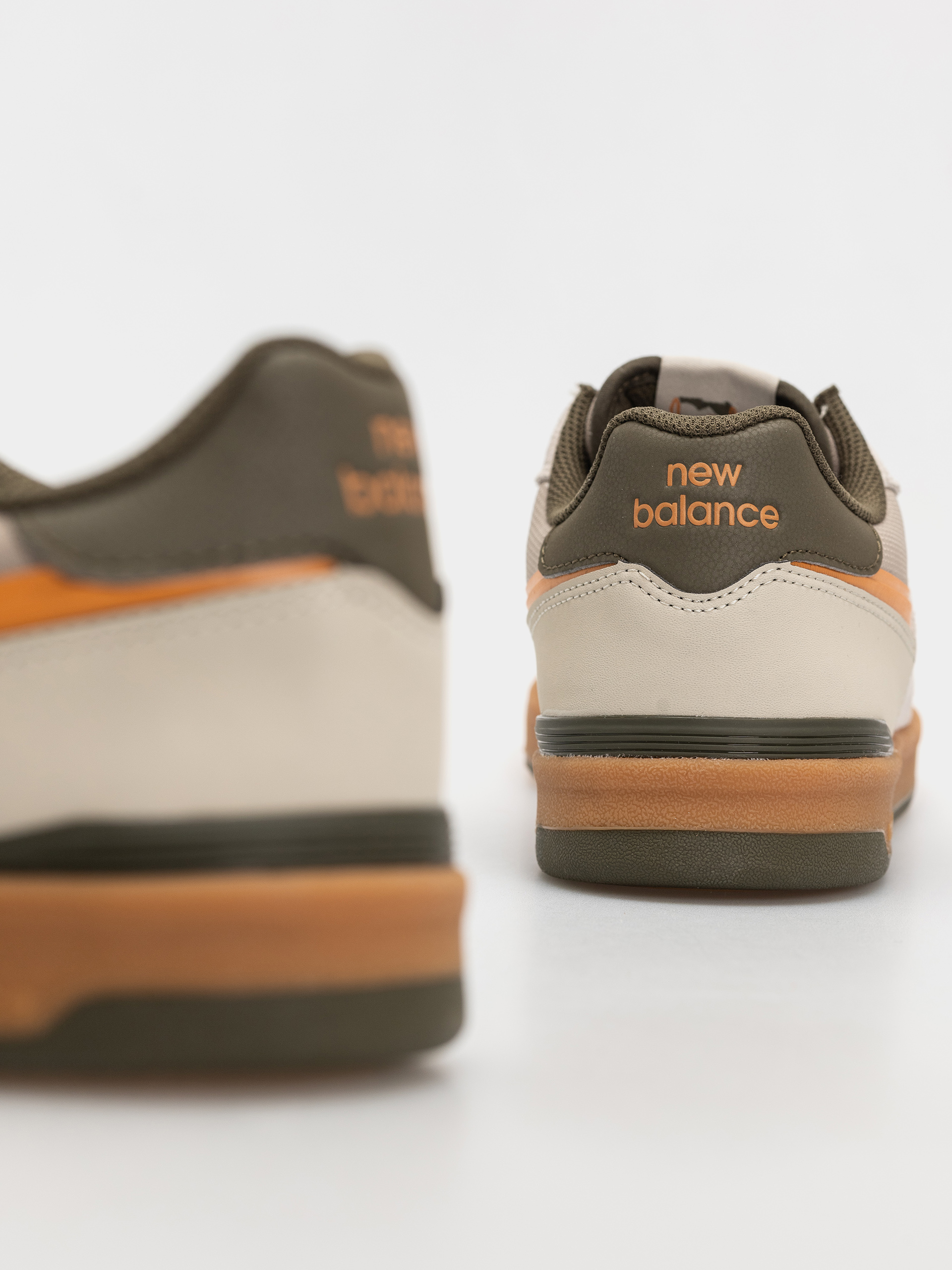 Pantofi New Balance 306 (timberwolf/dark moss)