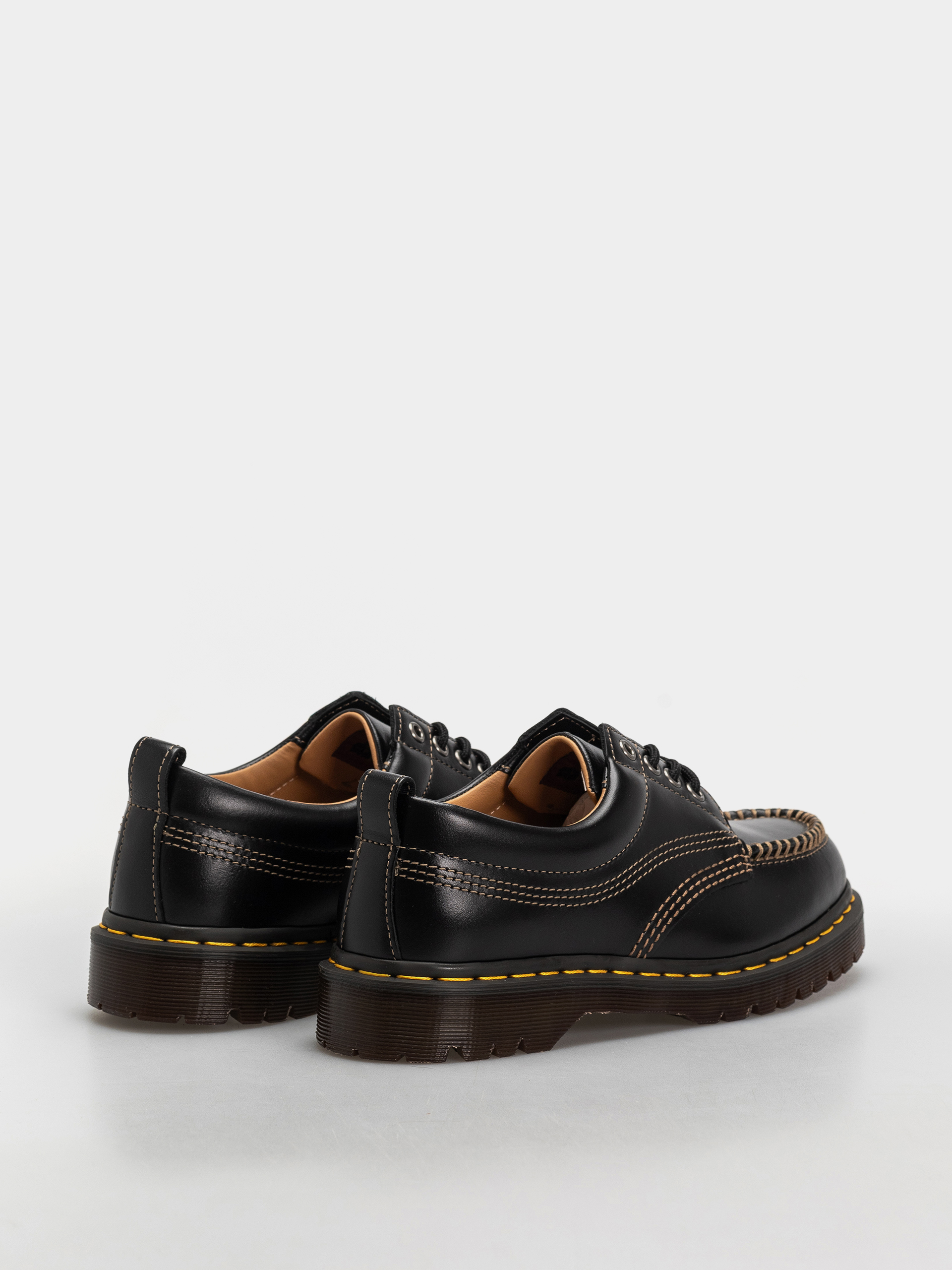 Pantofi Dr. Martens Lowell (black analine)