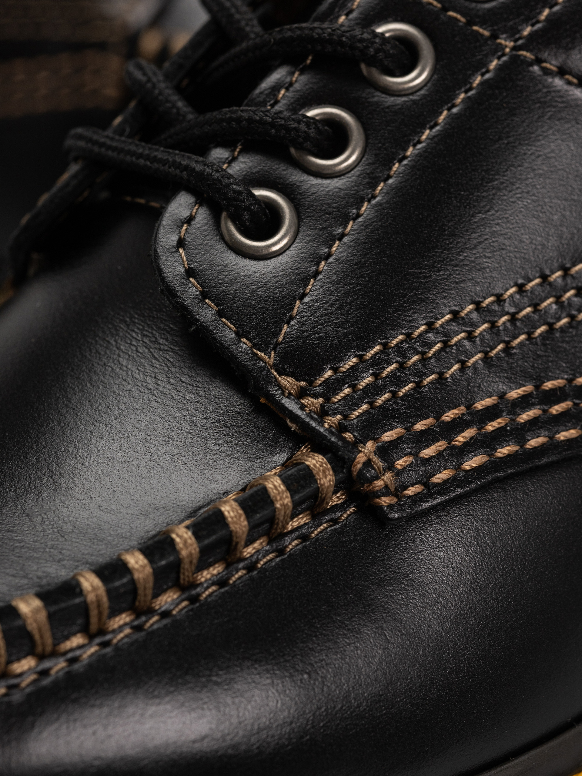 Pantofi Dr. Martens Lowell (black analine)