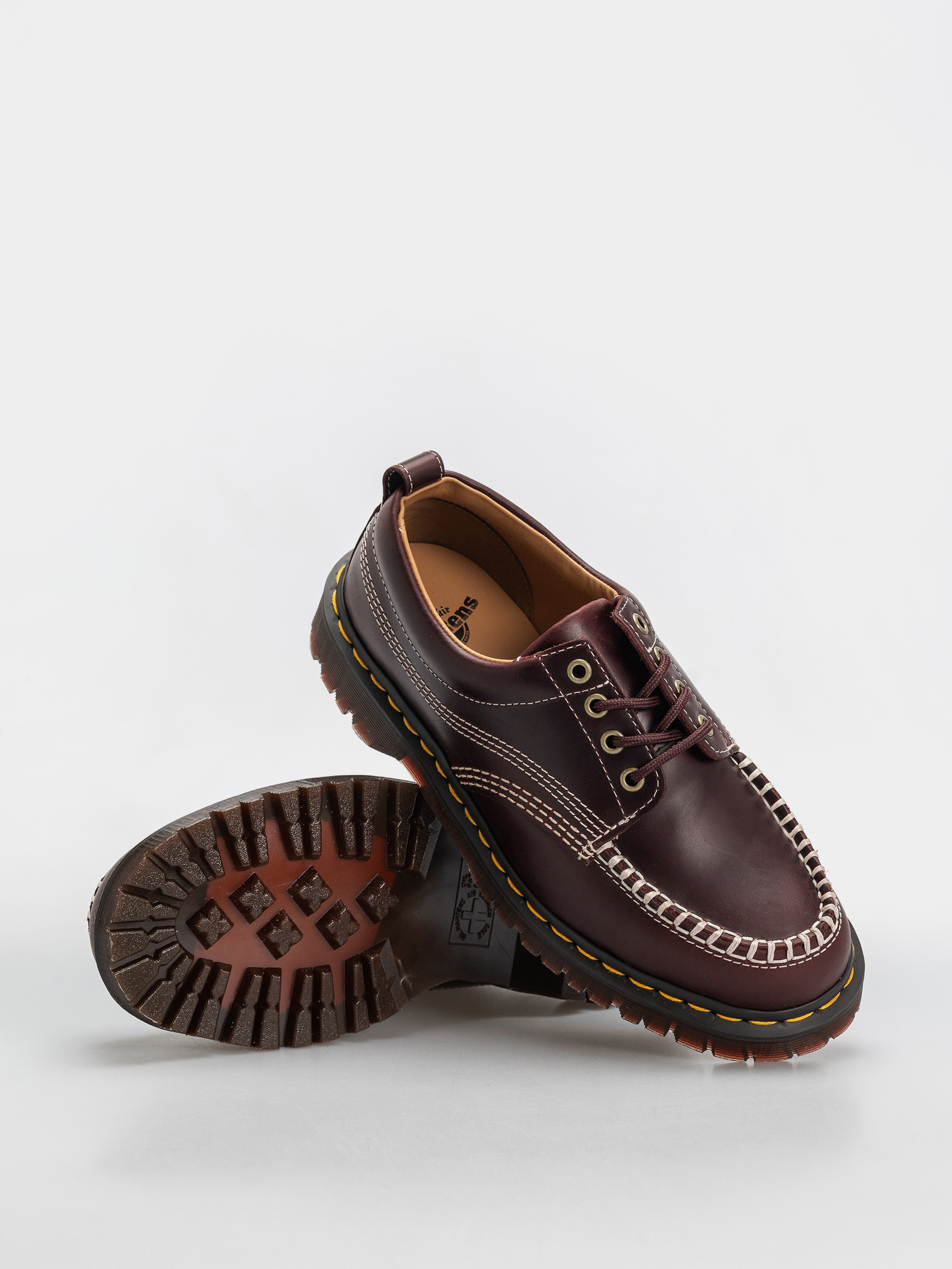 Pantofi Dr. Martens Lowell (cherry red orleans)