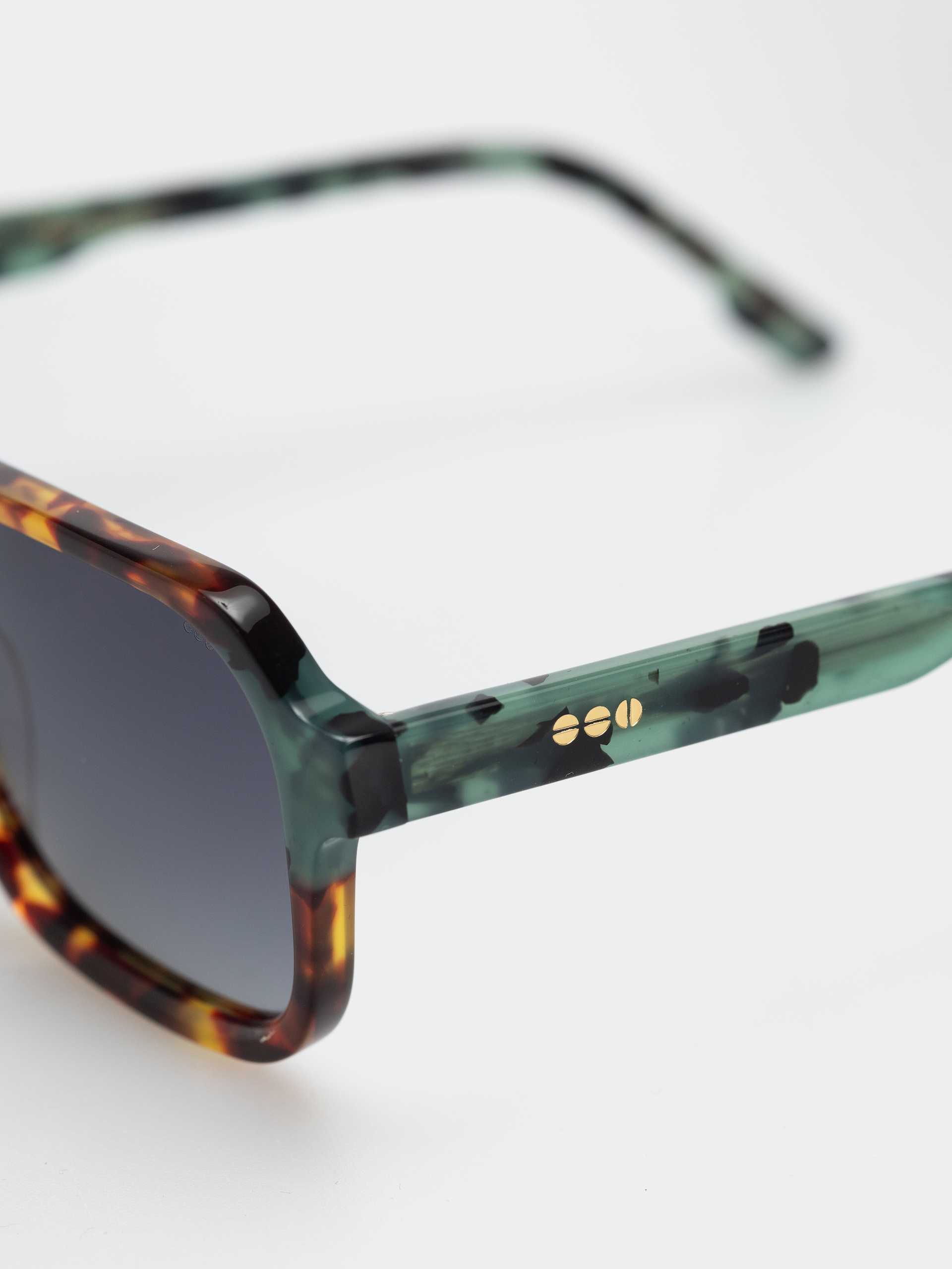 Ochelari de soare Komono Romeo (teal tortoise)
