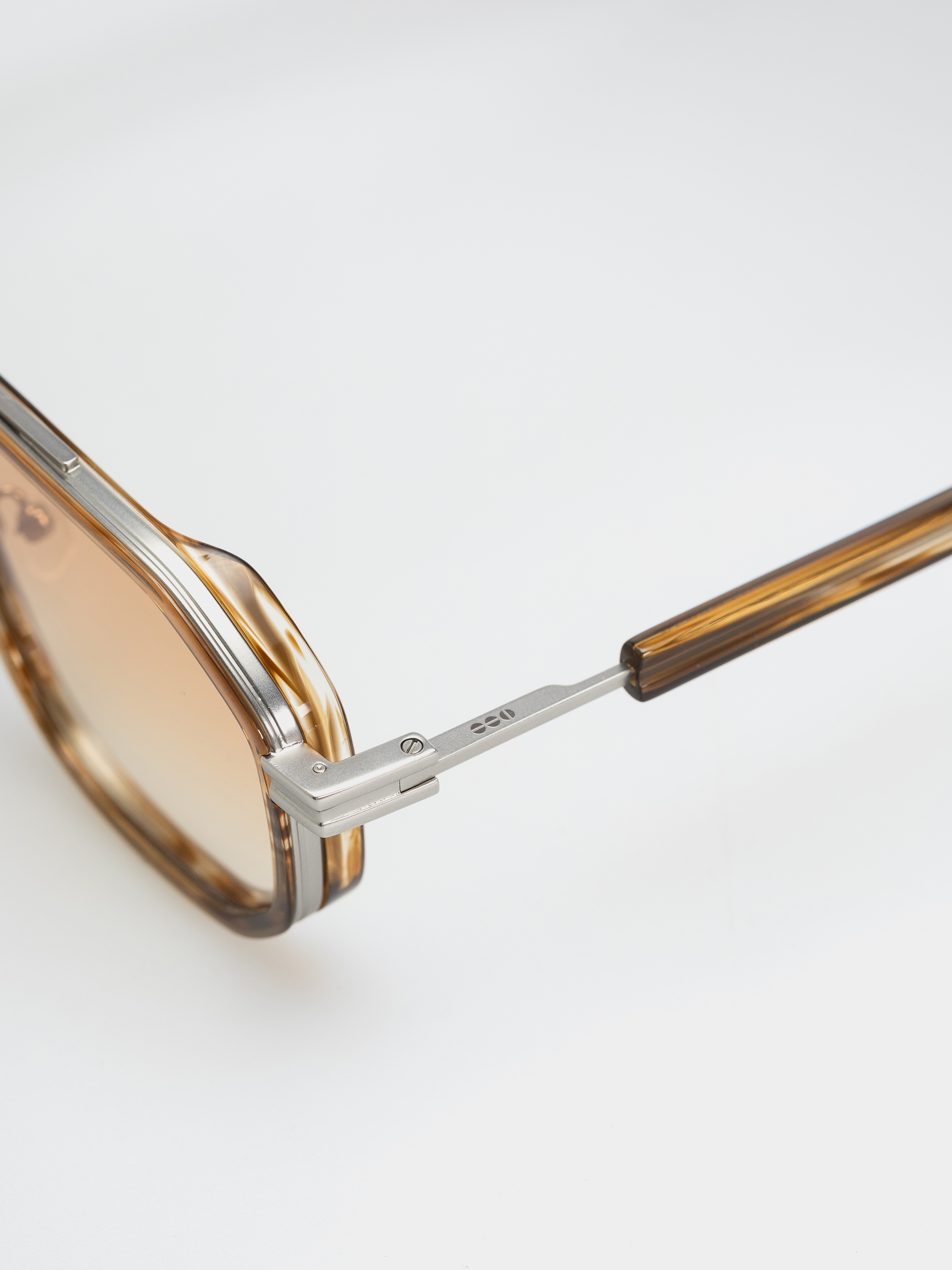 Ochelari de soare Komono Ronny (silver golden nectar)
