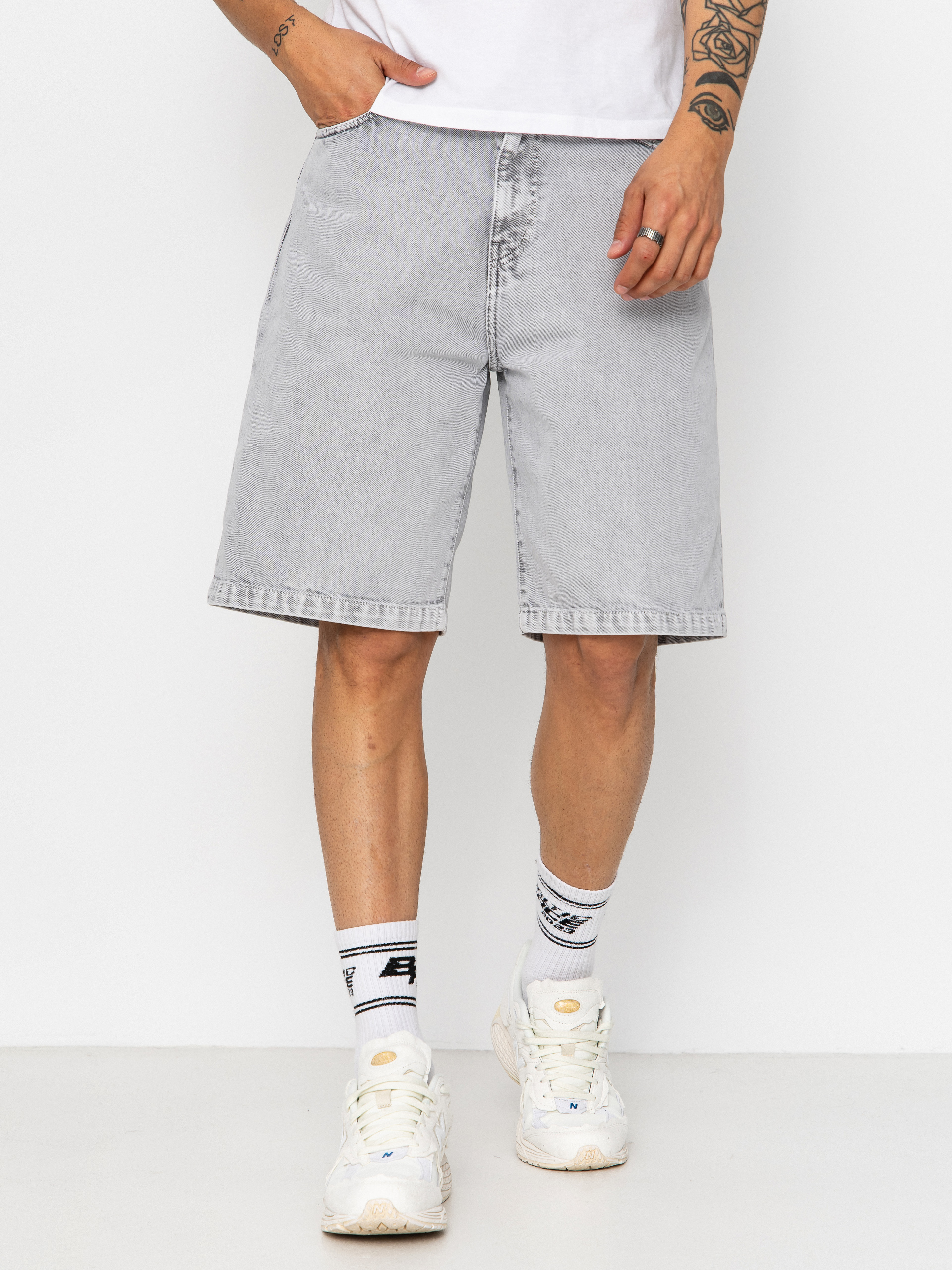 Pantaloni scurți Carhartt WIP Landon (black chalk wash)