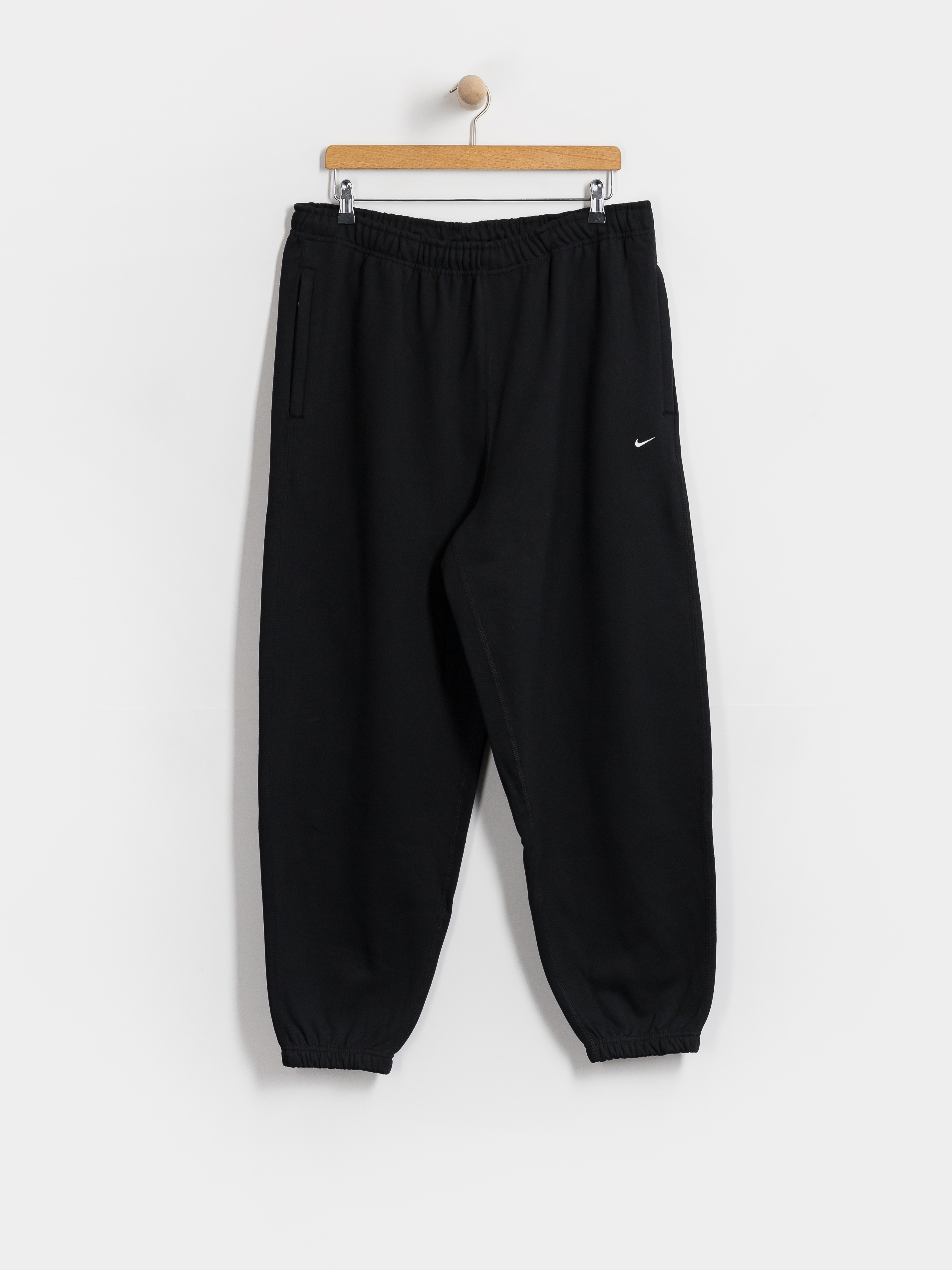 Pantaloni Nike SB Solo Swoosh (black/black/white)