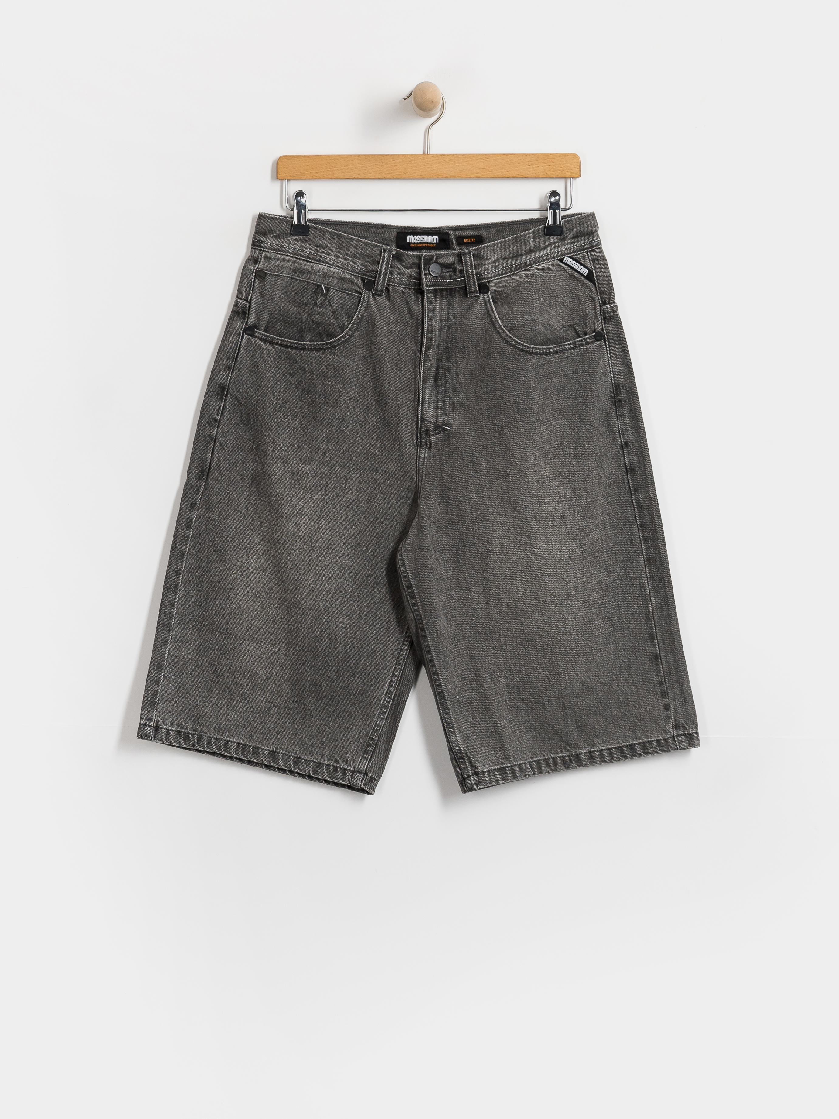 Pantaloni scurți MassDnm Jeans Slang
