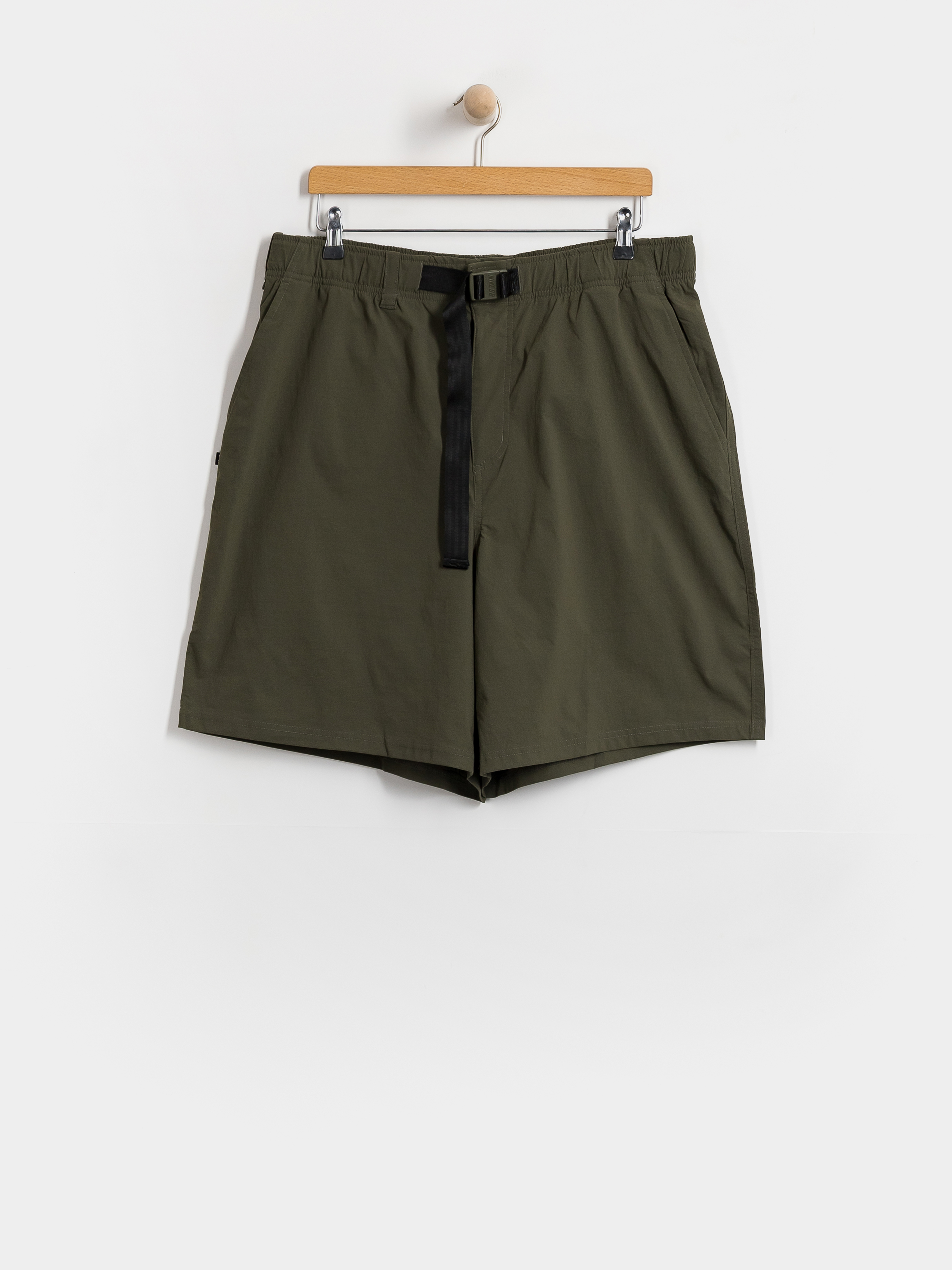Pantaloni scurți Nike SB 9er