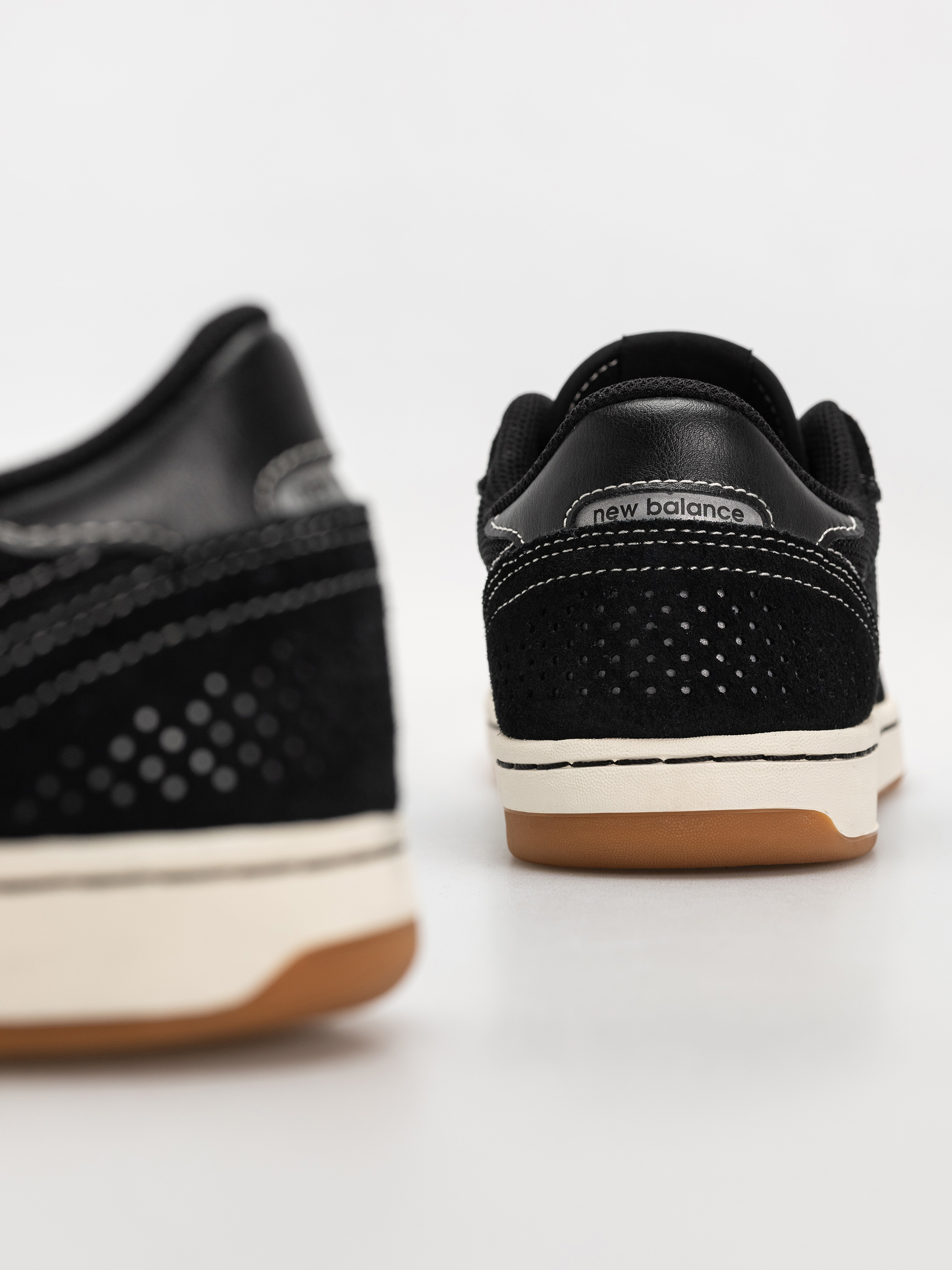 Pantofi New Balance 440 (black/sea salt)