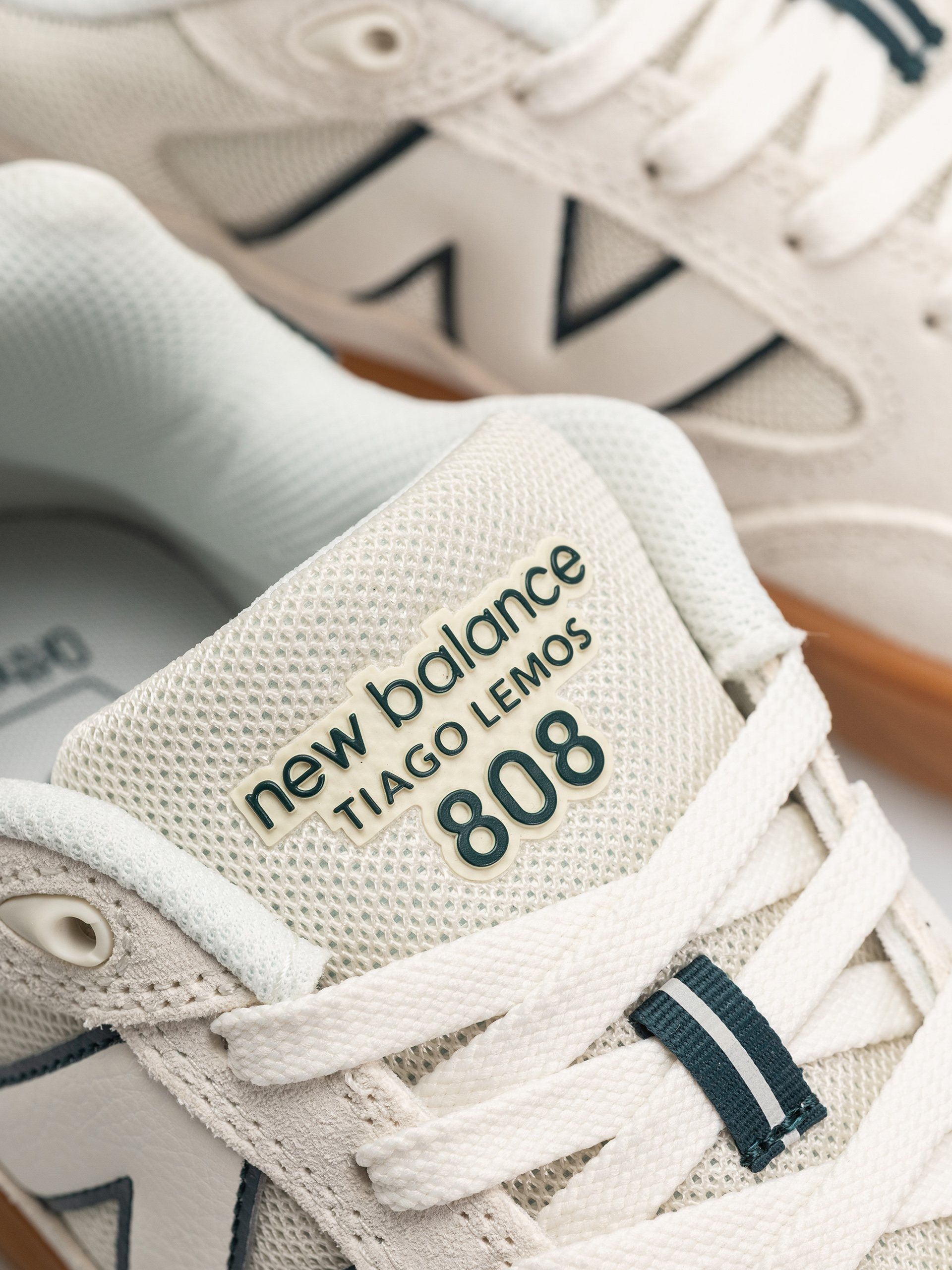 Pantofi New Balance 808 (sea salt/medusa green)