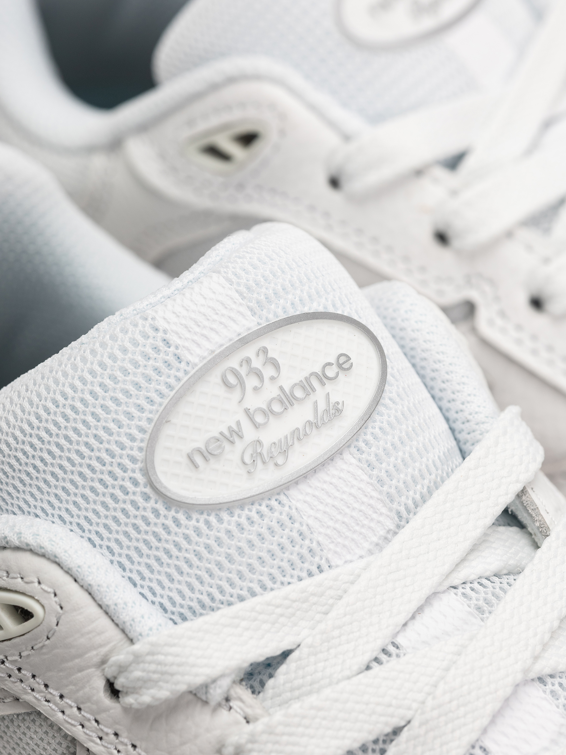 Pantofi New Balance 933 (103 white/black)