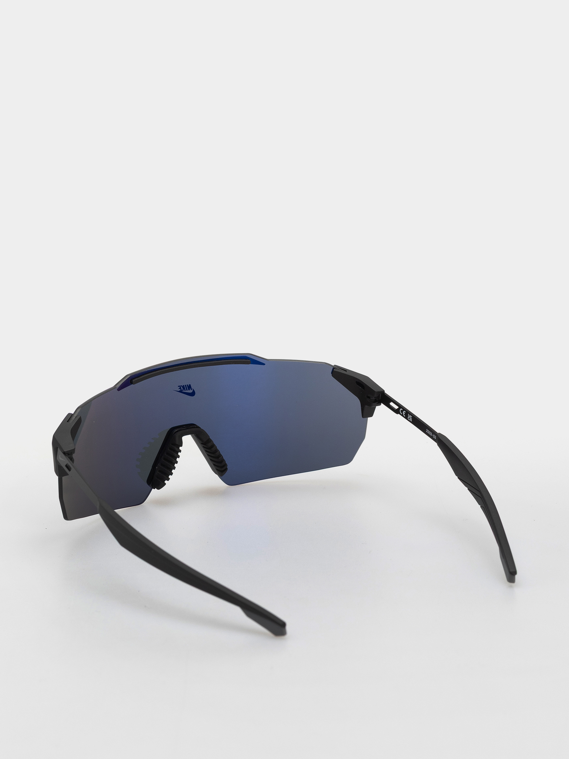 Ochelari de soare Nike Limitless Shield (matte black/grey)