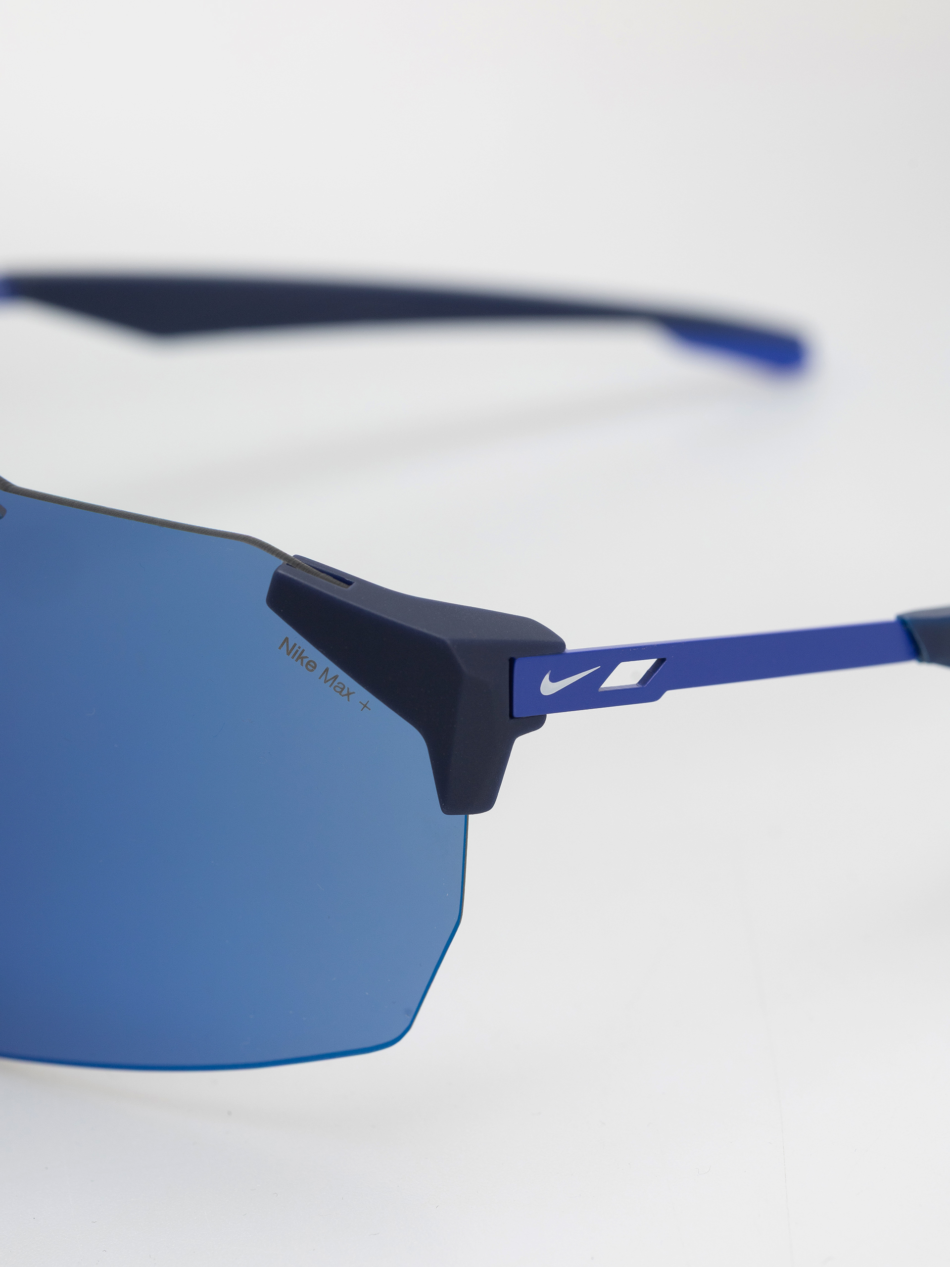 Ochelari de soare Nike Limitless Shield (blue void/blue mirror)