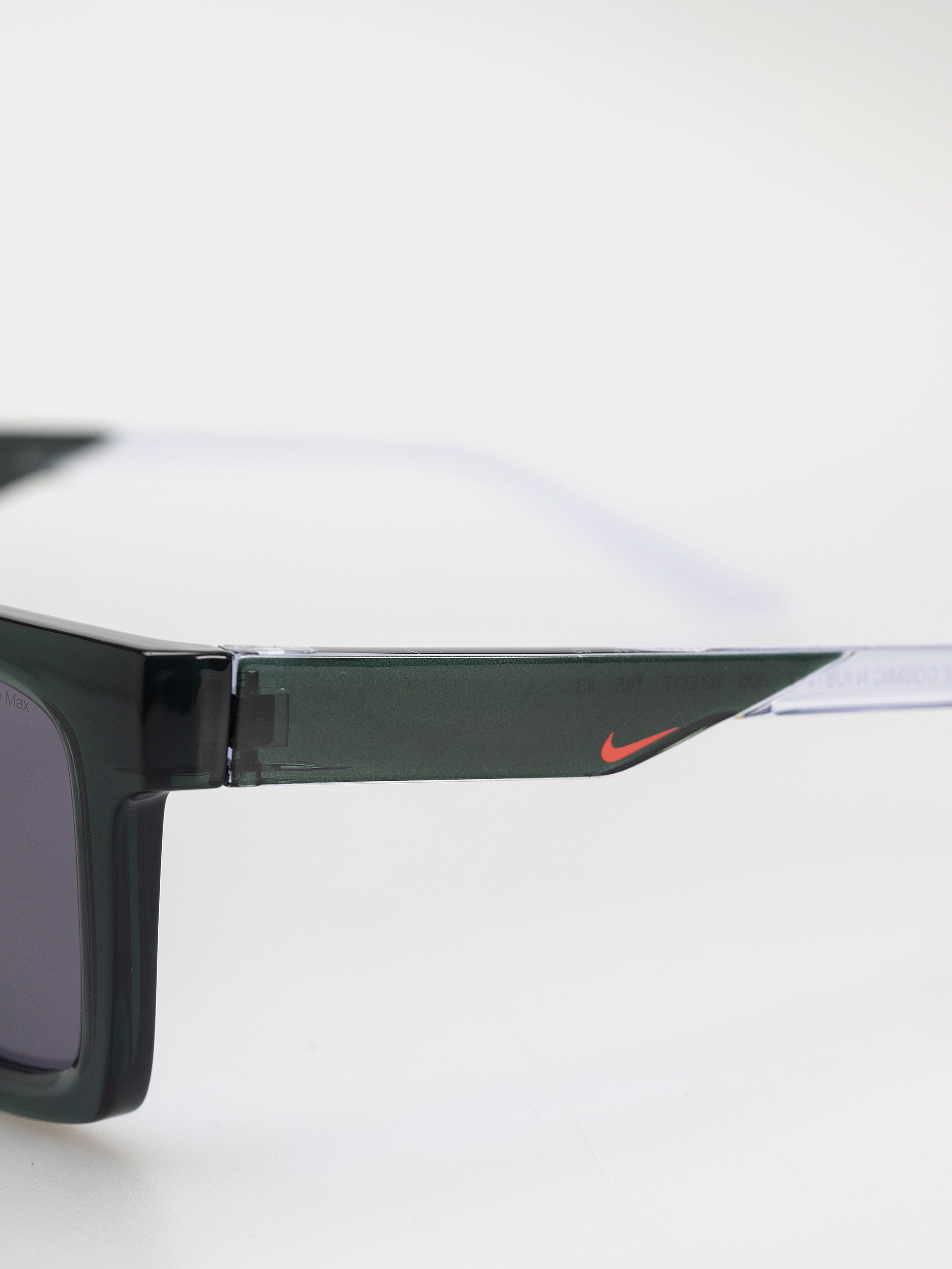Ochelari de soare Nike Tide Cosmic (vintage green/violet)