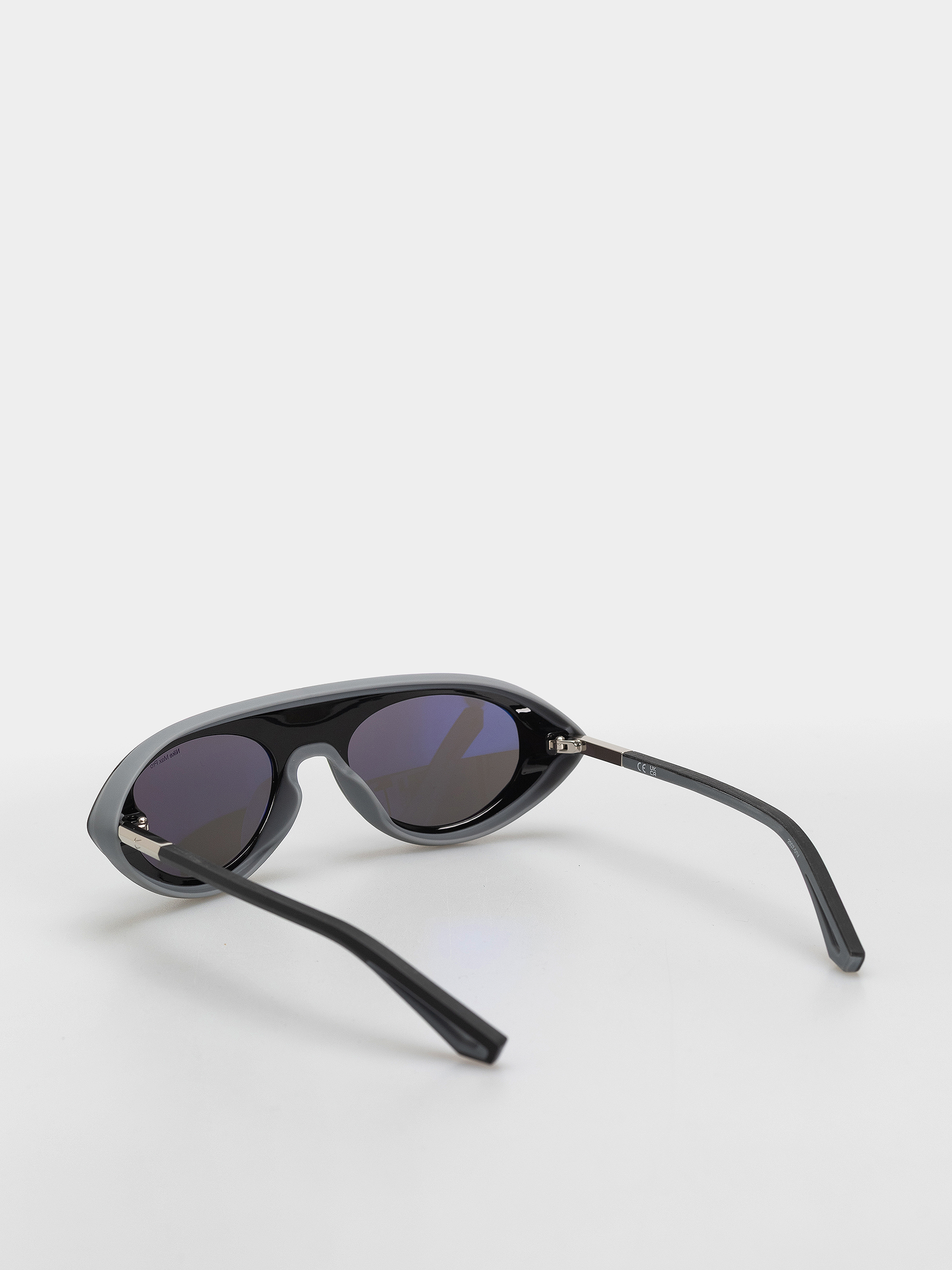Ochelari de soare Nike Forge Envy (black/grey)