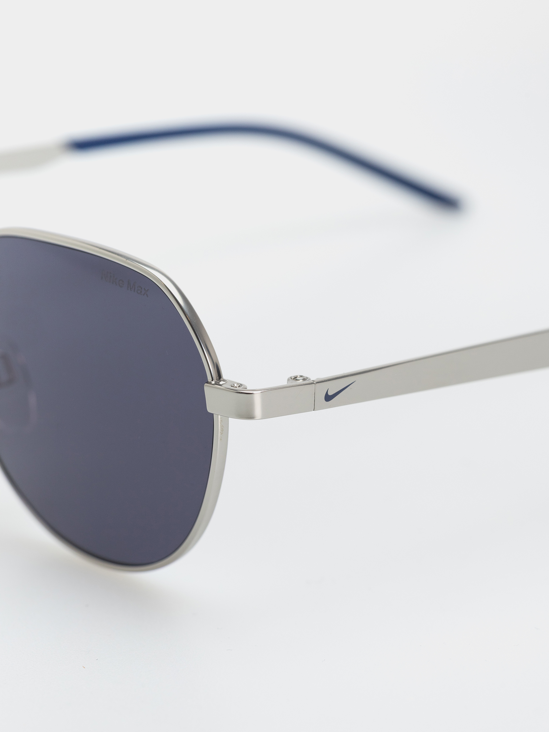 Ochelari de soare Nike Traveler Trend (satin silver/blue)