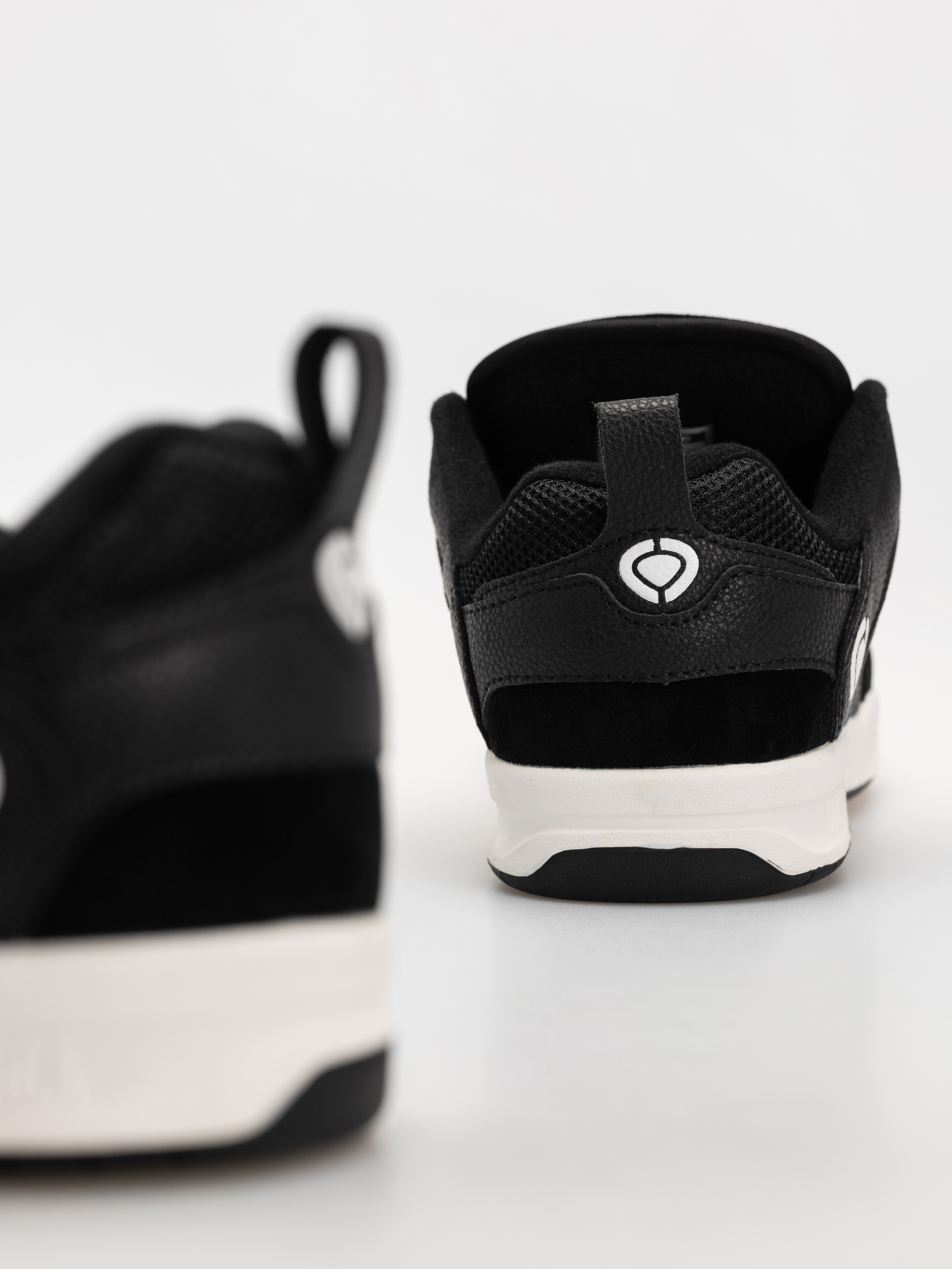 Pantofi Circa CX201R (black/black/white)