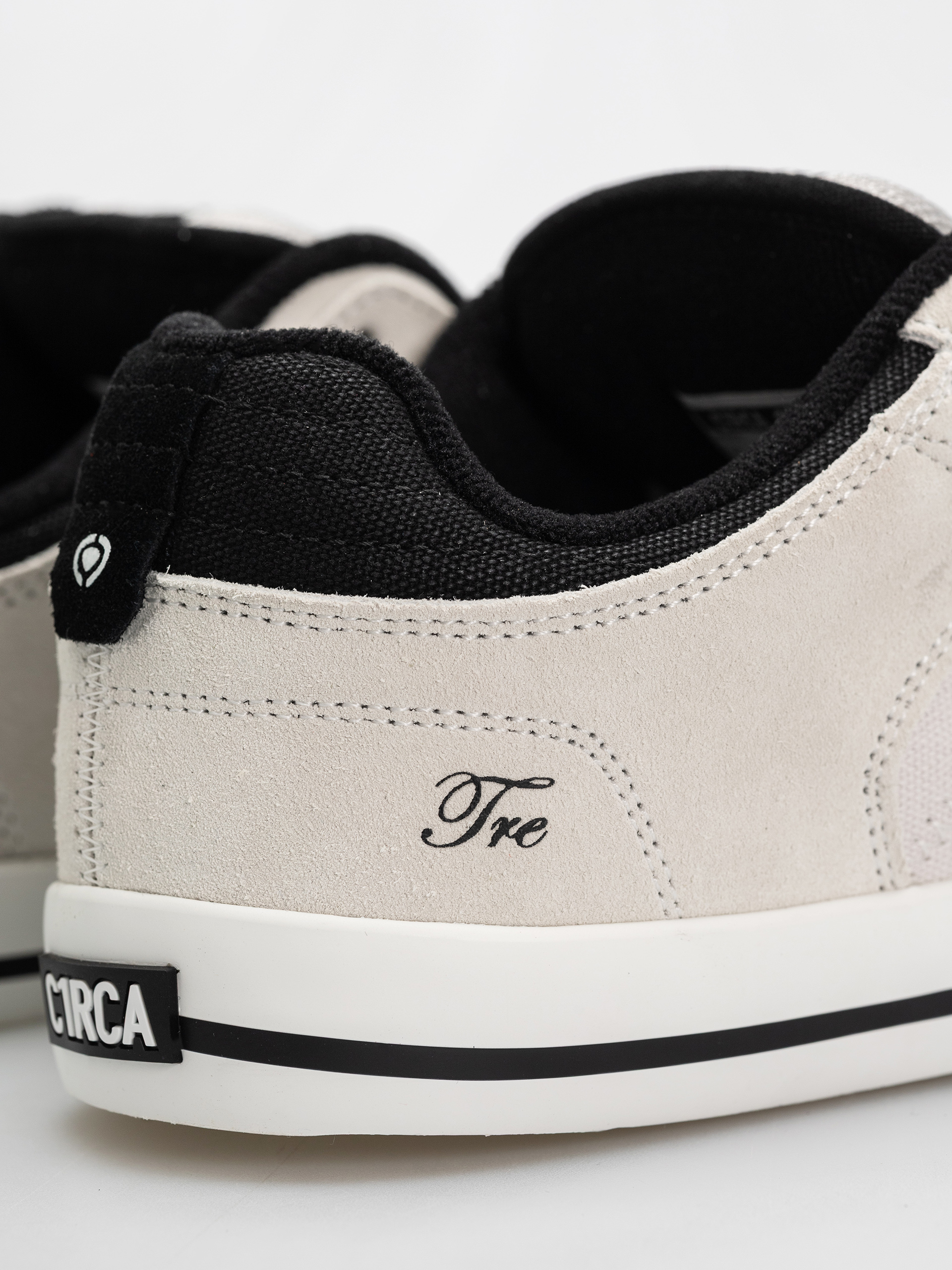 Pantofi Circa Tre (black/alyssum/white)