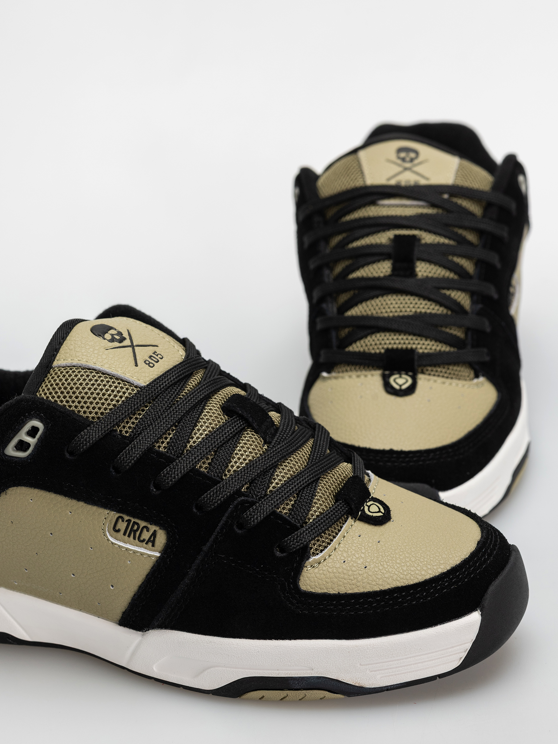 Pantofi Circa 805 (black/olive gray/white)